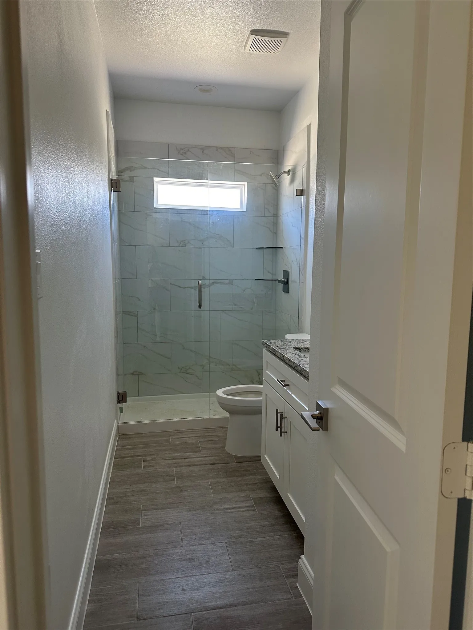 Single Family Residence For Sale in Dallas County , 1320 Diceman Avenue, Dallas, Texas 75203, 4 Bedroom, 4 Bathroom, 2 Garage spaces, 3,167 Sqft, built in 2025, mls#21386317, Real Estate Agent in Dallas, Homes For Sale in Dallas county, Homes For Sale in Dallas, Realtor in Dallas Texas, Real Estate Brokerage Independent Realty Texas, Luminita Cordes Realtor
