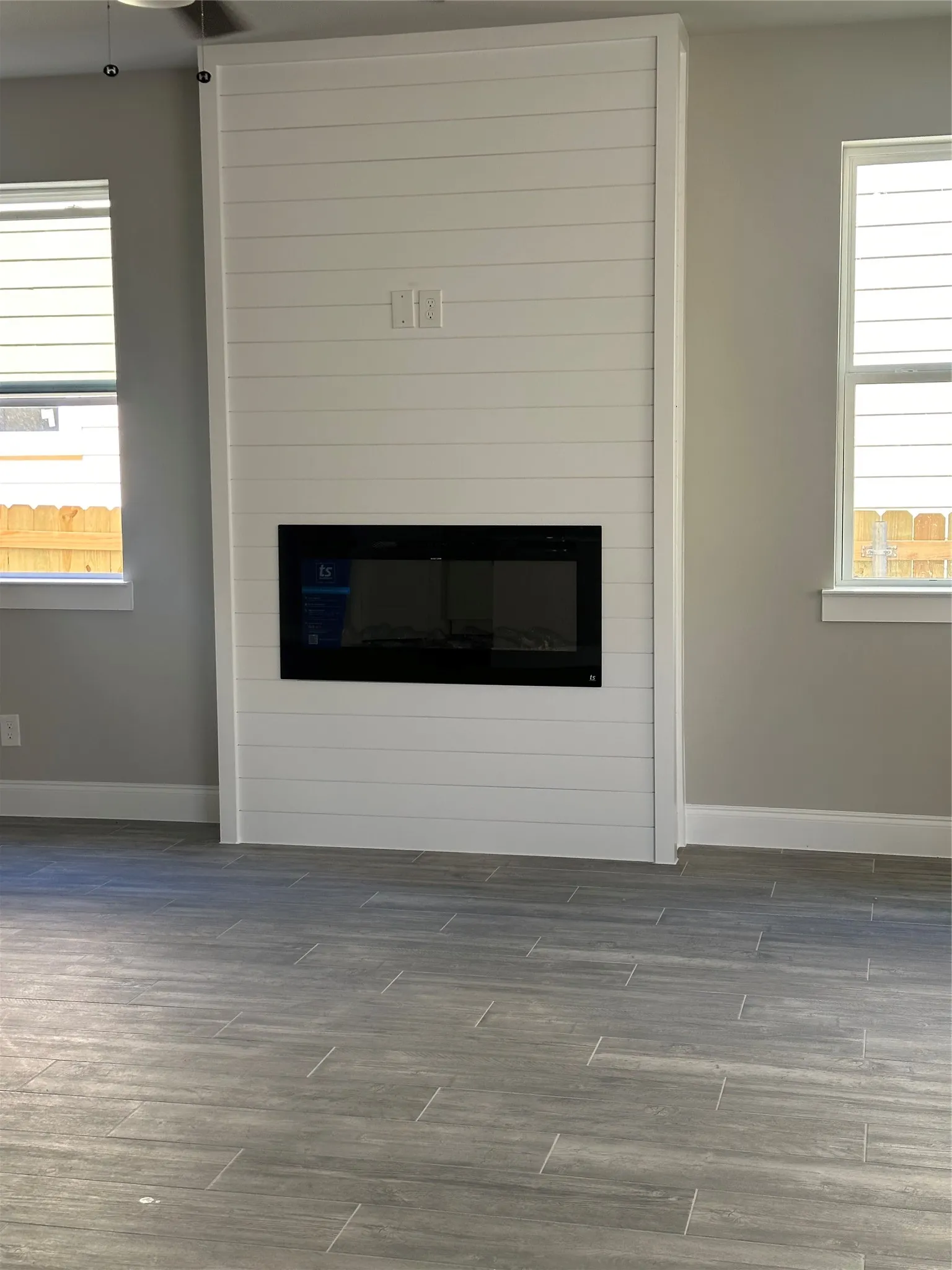 Single Family Residence For Sale in Dallas County , 1320 Diceman Avenue, Dallas, Texas 75203, 4 Bedroom, 4 Bathroom, 2 Garage spaces, 3,167 Sqft, built in 2025, mls#21386317, Real Estate Agent in Dallas, Homes For Sale in Dallas county, Homes For Sale in Dallas, Realtor in Dallas Texas, Real Estate Brokerage Independent Realty Texas, Luminita Cordes Realtor