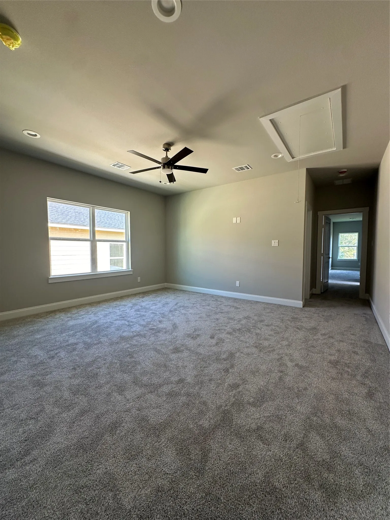 Single Family Residence For Sale in Dallas County , 1320 Diceman Avenue, Dallas, Texas 75203, 4 Bedroom, 4 Bathroom, 2 Garage spaces, 3,167 Sqft, built in 2025, mls#21386317, Real Estate Agent in Dallas, Homes For Sale in Dallas county, Homes For Sale in Dallas, Realtor in Dallas Texas, Real Estate Brokerage Independent Realty Texas, Luminita Cordes Realtor
