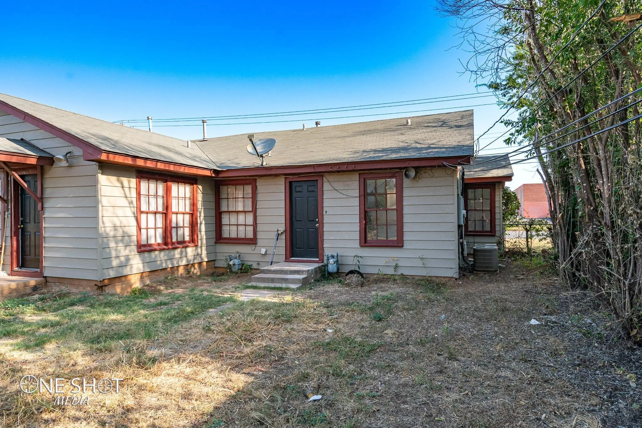 Duplex For Rent in Taylor County , 1781 N 12th Street A, Abilene, Texas 79603, 1 Bedroom, 1 Bathroom, Garage spaces, 864 Sqft, built in 1947, mls#21389094, Real Estate Agent in Abilene, Homes For Rent in Taylor county, Homes For Rent in Abilene, Realtor in Abilene Texas, Real Estate Brokerage Independent Realty Texas, Luminita Cordes Realtor