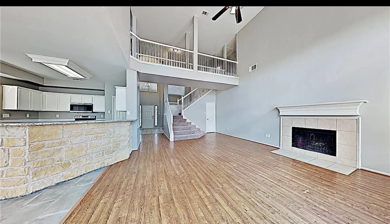 Single Family Residence For Sale in Tarrant County , 8313 Rock Canyon Court, Fort Worth, Texas 76123, 4 Bedroom, 3 Bathroom, 2 Garage spaces, 3,074 Sqft, built in 2001, mls#21388212, Real Estate Agent in Fort Worth, Homes For Sale in Tarrant county, Homes For Sale in Fort Worth, Realtor in Fort Worth Texas, Real Estate Brokerage Independent Realty Texas, Luminita Cordes Realtor