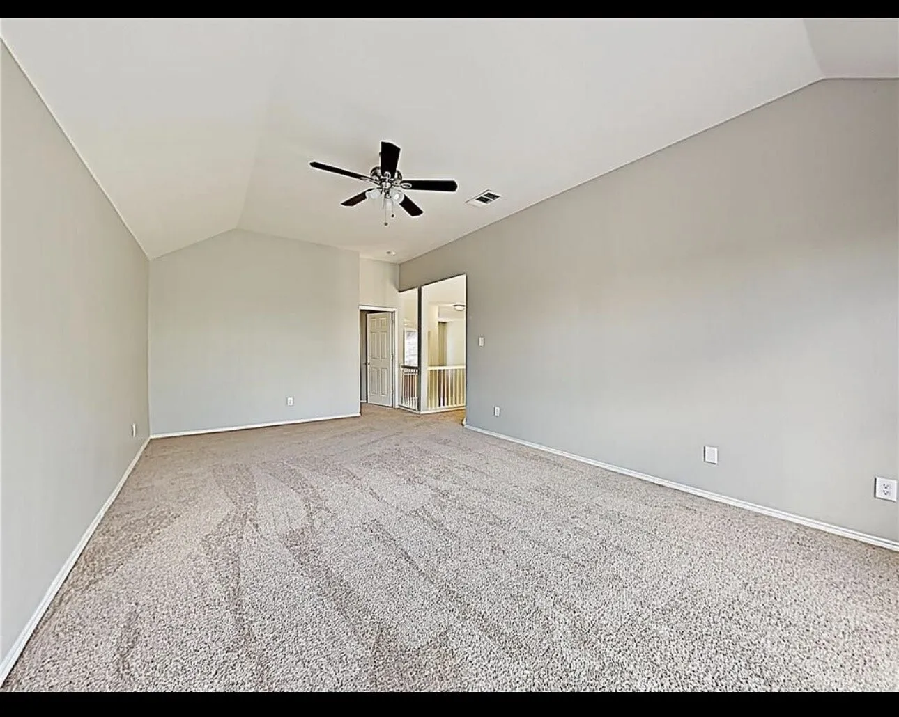 Single Family Residence For Sale in Tarrant County , 8313 Rock Canyon Court, Fort Worth, Texas 76123, 4 Bedroom, 3 Bathroom, 2 Garage spaces, 3,074 Sqft, built in 2001, mls#21388212, Real Estate Agent in Fort Worth, Homes For Sale in Tarrant county, Homes For Sale in Fort Worth, Realtor in Fort Worth Texas, Real Estate Brokerage Independent Realty Texas, Luminita Cordes Realtor