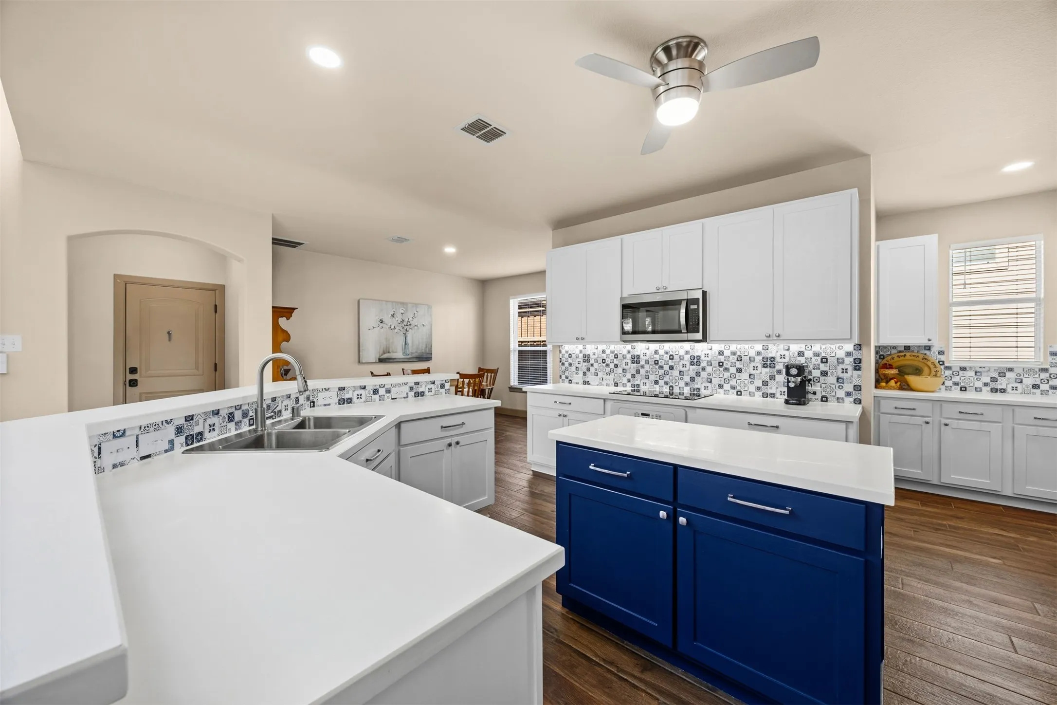 Single Family Residence For Sale in Collin County , 1608 Clear Springs Drive, Allen, Texas 75002, 4 Bedroom, 4 Bathroom, 2 Garage spaces, 3,208 Sqft, built in 2003, mls#21369283, Real Estate Agent in Allen, Homes For Sale in Collin county, Homes For Sale in Allen, Realtor in Allen Texas, Real Estate Brokerage Independent Realty Texas, Luminita Cordes Realtor