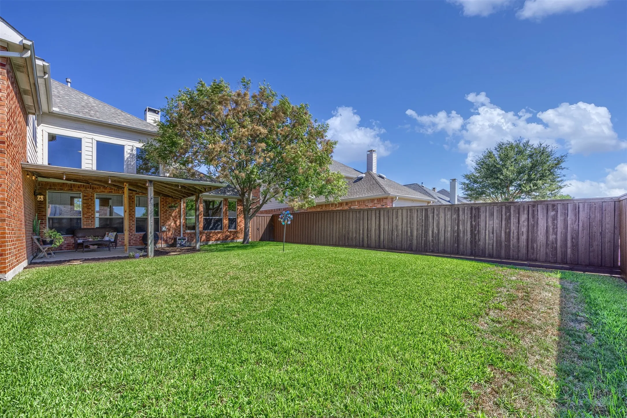Single Family Residence For Sale in Collin County , 1608 Clear Springs Drive, Allen, Texas 75002, 4 Bedroom, 4 Bathroom, 2 Garage spaces, 3,208 Sqft, built in 2003, mls#21369283, Real Estate Agent in Allen, Homes For Sale in Collin county, Homes For Sale in Allen, Realtor in Allen Texas, Real Estate Brokerage Independent Realty Texas, Luminita Cordes Realtor