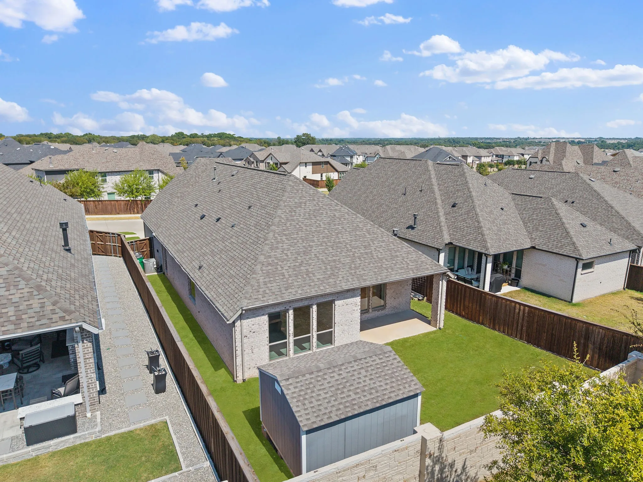 Single Family Residence For Sale in Collin County , 2412 Song Sparrow Lane, Mc Kinney, Texas 75071, 4 Bedroom, 3 Bathroom, 2 Garage spaces, 2,176 Sqft, built in 2022, mls#21388769, Real Estate Agent in Mc Kinney, Homes For Sale in Collin county, Homes For Sale in Mc Kinney, Realtor in Mc Kinney Texas, Real Estate Brokerage Independent Realty Texas, Luminita Cordes Realtor