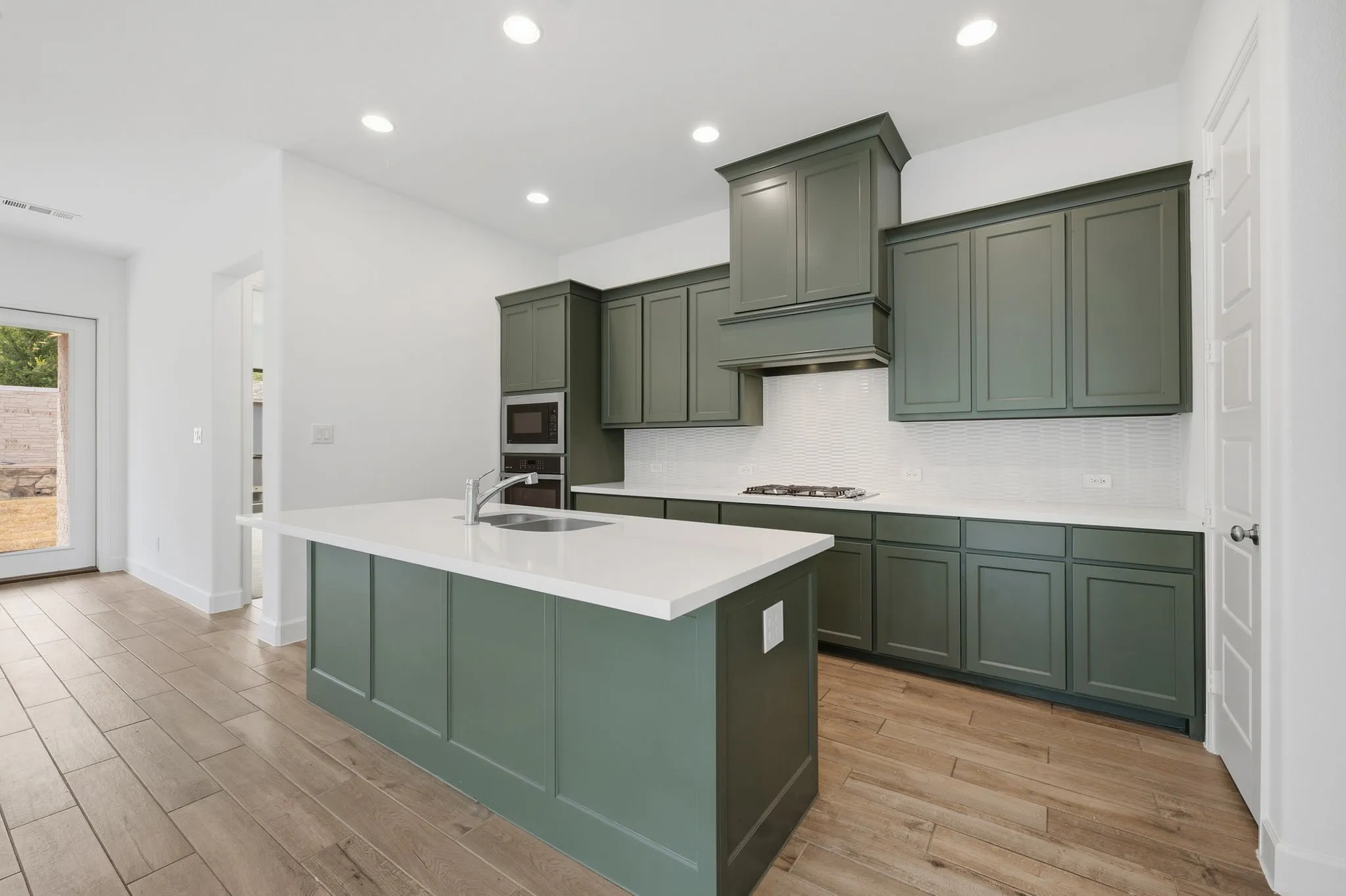 Single Family Residence For Sale in Collin County , 2412 Song Sparrow Lane, Mc Kinney, Texas 75071, 4 Bedroom, 3 Bathroom, 2 Garage spaces, 2,176 Sqft, built in 2022, mls#21388769, Real Estate Agent in Mc Kinney, Homes For Sale in Collin county, Homes For Sale in Mc Kinney, Realtor in Mc Kinney Texas, Real Estate Brokerage Independent Realty Texas, Luminita Cordes Realtor