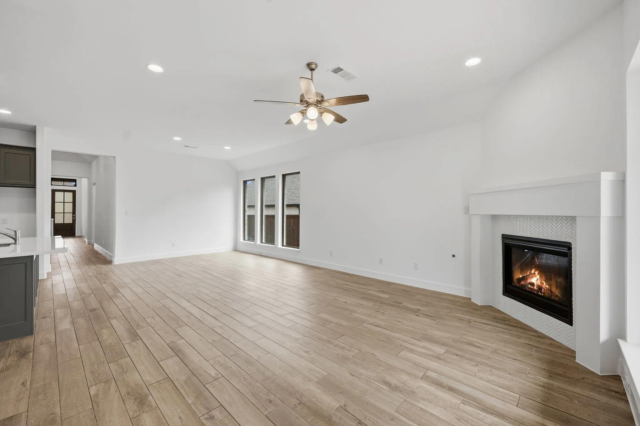 Single Family Residence For Sale in Collin County , 2412 Song Sparrow Lane, Mc Kinney, Texas 75071, 4 Bedroom, 3 Bathroom, 2 Garage spaces, 2,176 Sqft, built in 2022, mls#21388769, Real Estate Agent in Mc Kinney, Homes For Sale in Collin county, Homes For Sale in Mc Kinney, Realtor in Mc Kinney Texas, Real Estate Brokerage Independent Realty Texas, Luminita Cordes Realtor