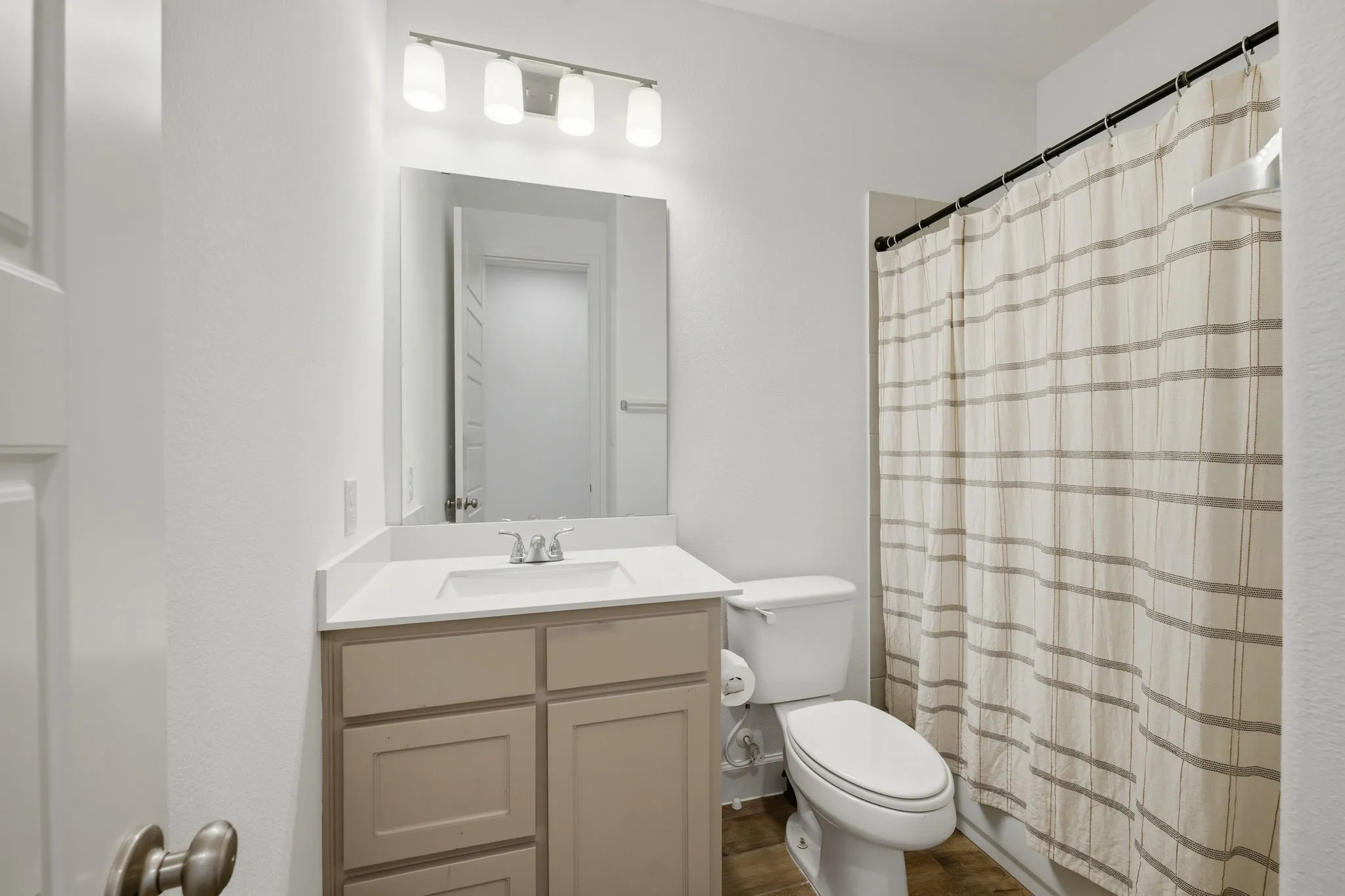 Single Family Residence For Sale in Collin County , 2412 Song Sparrow Lane, Mc Kinney, Texas 75071, 4 Bedroom, 3 Bathroom, 2 Garage spaces, 2,176 Sqft, built in 2022, mls#21388769, Real Estate Agent in Mc Kinney, Homes For Sale in Collin county, Homes For Sale in Mc Kinney, Realtor in Mc Kinney Texas, Real Estate Brokerage Independent Realty Texas, Luminita Cordes Realtor