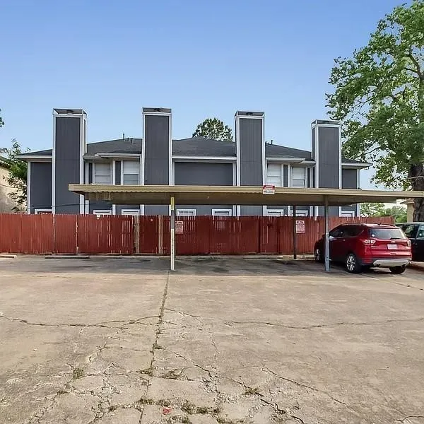Quadruplex For Sale in Tarrant County , 7504 Chapin Road, Fort Worth, Texas 76116, 8 Bedroom, 8 Bathroom, Garage spaces, 0 Sqft, built in 1984, mls#21389114, Real Estate Agent in Fort Worth, Homes For Sale in Tarrant county, Homes For Sale in Fort Worth, Realtor in Fort Worth Texas, Real Estate Brokerage Independent Realty Texas, Luminita Cordes Realtor
