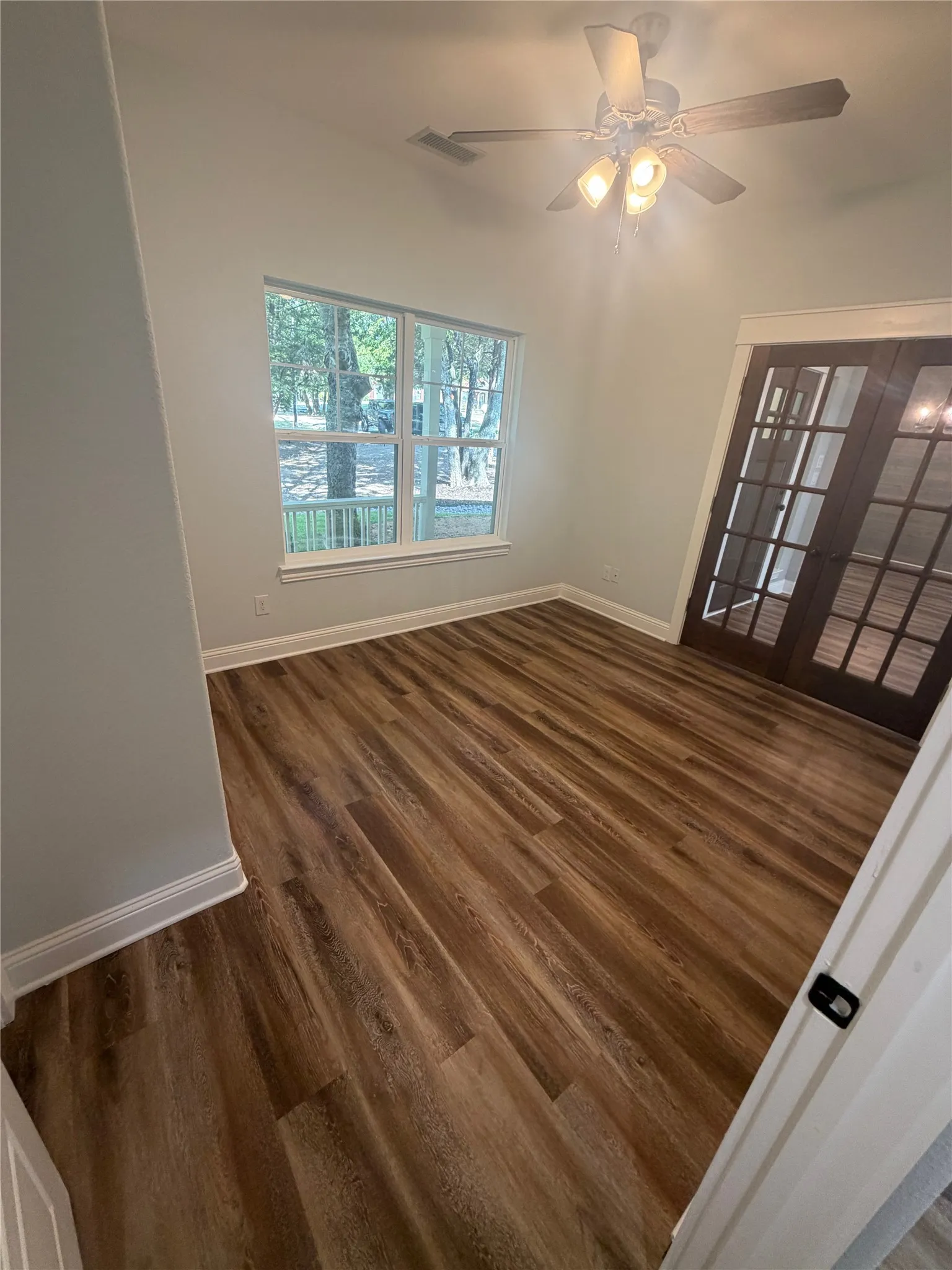 Single Family Residence For Sale in Grayson County , 114 Scott Court, Van Alstyne, Texas 75495, 3 Bedroom, 2 Bathroom, 2 Garage spaces, 1,628 Sqft, built in 2020, mls#21356729, Real Estate Agent in Van Alstyne, Homes For Sale in Grayson county, Homes For Sale in Van Alstyne, Realtor in Van Alstyne Texas, Real Estate Brokerage Independent Realty Texas, Luminita Cordes Realtor
