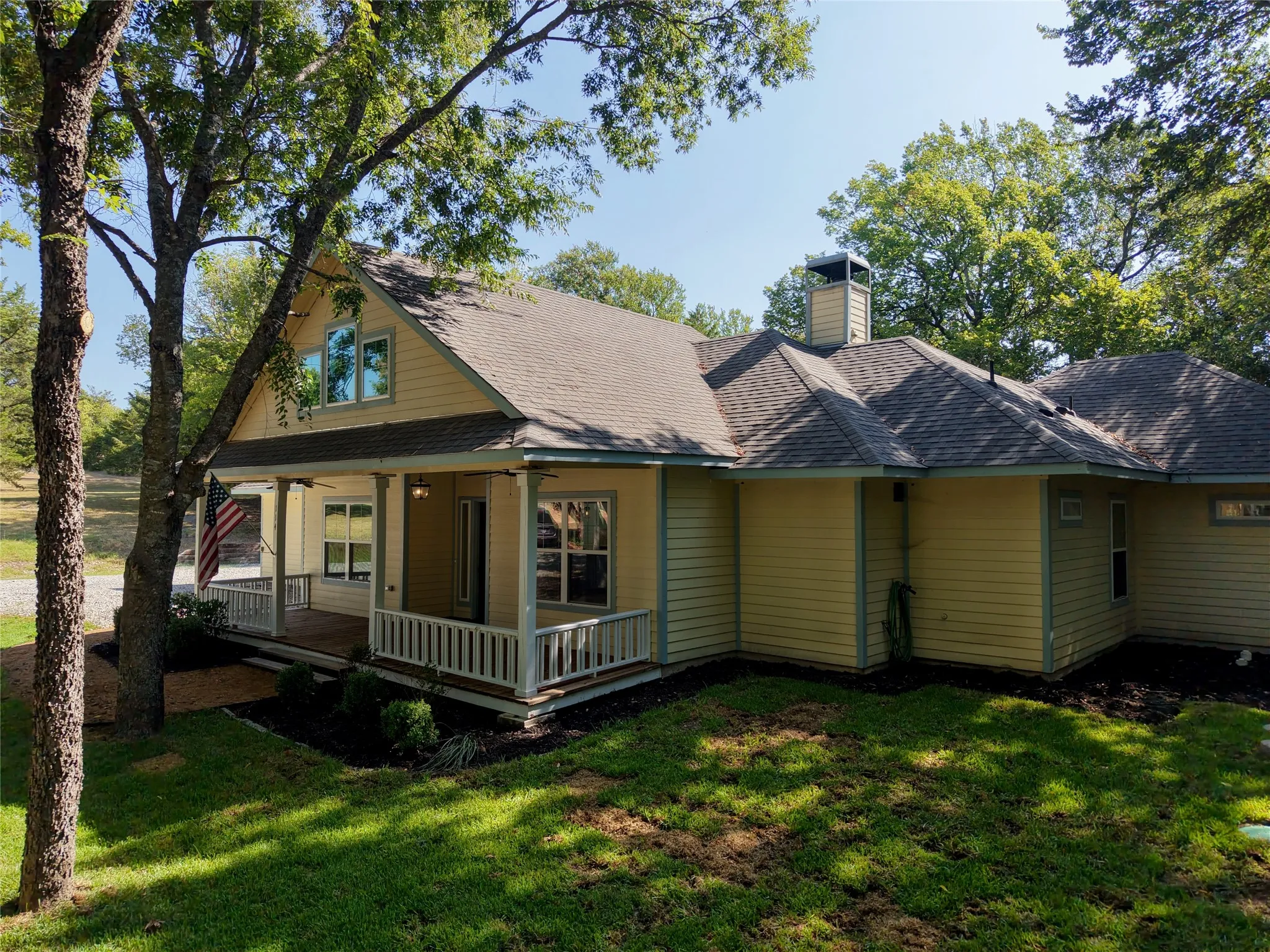 Single Family Residence For Sale in Grayson County , 114 Scott Court, Van Alstyne, Texas 75495, 3 Bedroom, 2 Bathroom, 2 Garage spaces, 1,628 Sqft, built in 2020, mls#21356729, Real Estate Agent in Van Alstyne, Homes For Sale in Grayson county, Homes For Sale in Van Alstyne, Realtor in Van Alstyne Texas, Real Estate Brokerage Independent Realty Texas, Luminita Cordes Realtor