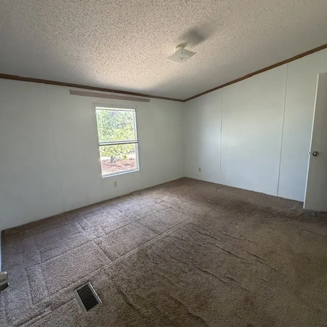Mobile Home For Sale in Parker County , 471 Cardinal Drive, Springtown, Texas 76082, 4 Bedroom, 2 Bathroom, Garage spaces, 2,304 Sqft, built in 2006, mls#21382839, Real Estate Agent in Springtown, Homes For Sale in Parker county, Homes For Sale in Springtown, Realtor in Springtown Texas, Real Estate Brokerage Independent Realty Texas, Luminita Cordes Realtor