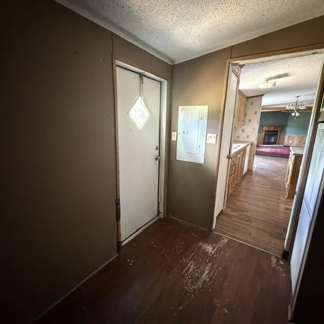 Mobile Home For Sale in Parker County , 471 Cardinal Drive, Springtown, Texas 76082, 4 Bedroom, 2 Bathroom, Garage spaces, 2,304 Sqft, built in 2006, mls#21382839, Real Estate Agent in Springtown, Homes For Sale in Parker county, Homes For Sale in Springtown, Realtor in Springtown Texas, Real Estate Brokerage Independent Realty Texas, Luminita Cordes Realtor