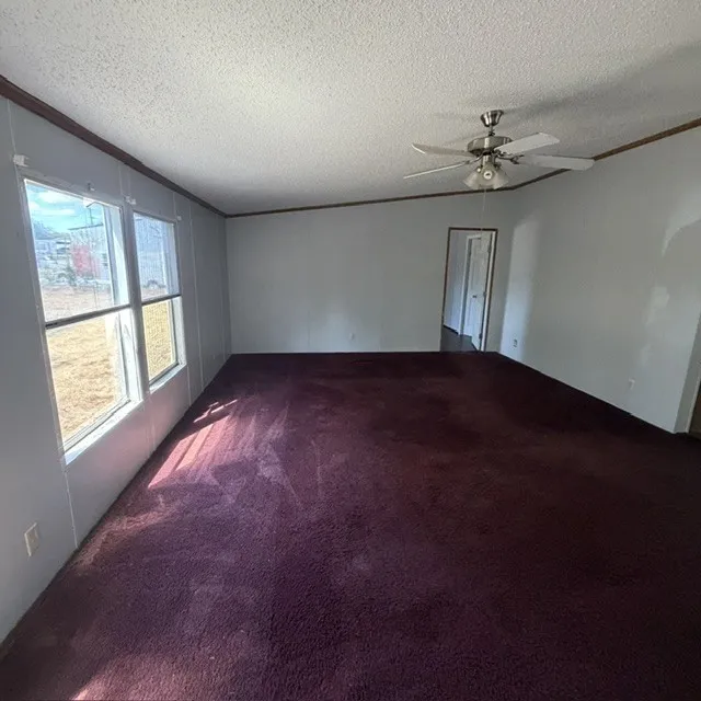 Mobile Home For Sale in Parker County , 471 Cardinal Drive, Springtown, Texas 76082, 4 Bedroom, 2 Bathroom, Garage spaces, 2,304 Sqft, built in 2006, mls#21382839, Real Estate Agent in Springtown, Homes For Sale in Parker county, Homes For Sale in Springtown, Realtor in Springtown Texas, Real Estate Brokerage Independent Realty Texas, Luminita Cordes Realtor