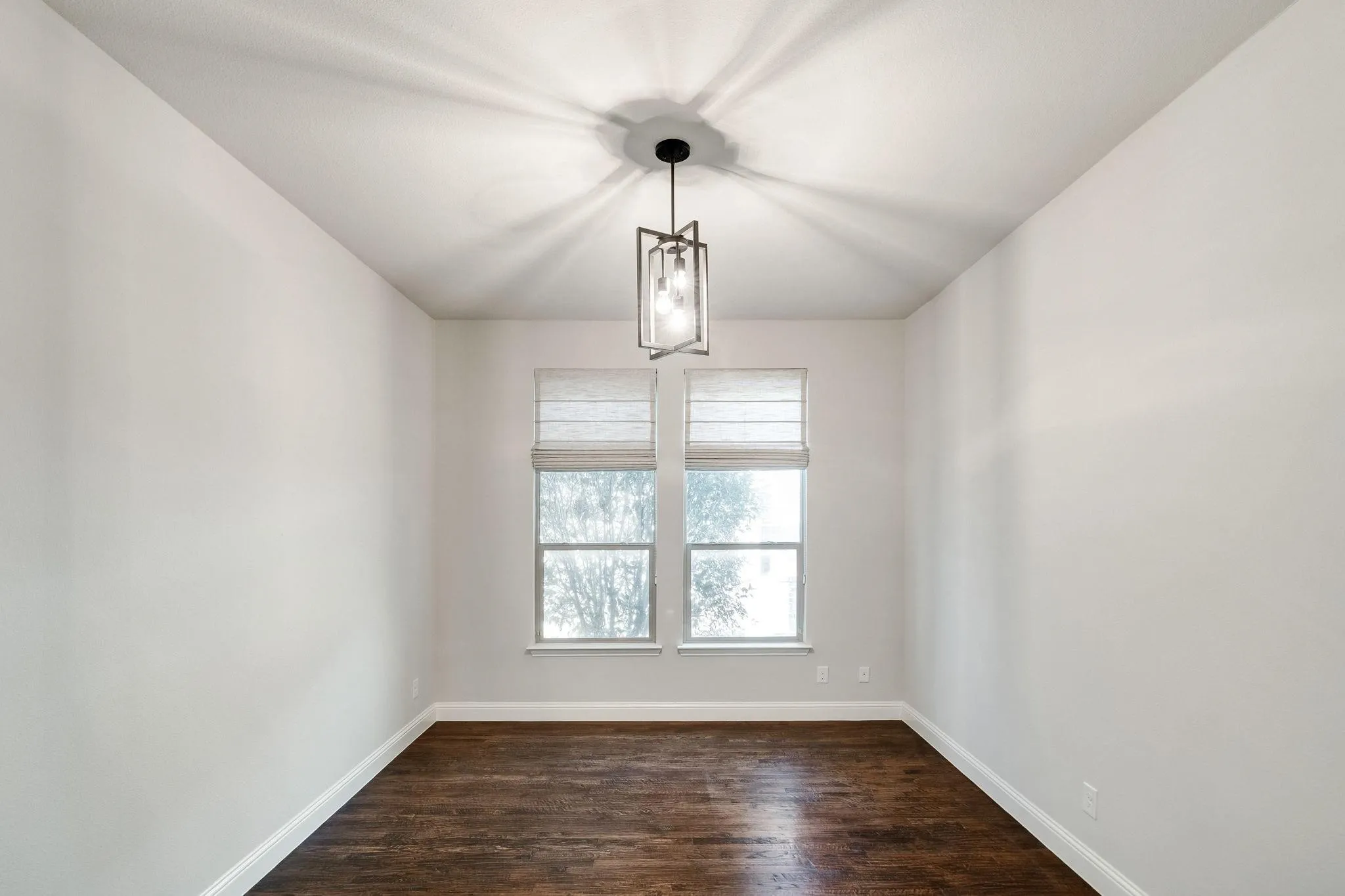 Single Family Residence For Sale in Collin County , 1316 Grassland Drive, Celina, Texas 75009, 4 Bedroom, 4 Bathroom, 3 Garage spaces, 4,076 Sqft, built in 2015, mls#21389106, Real Estate Agent in Celina, Homes For Sale in Collin county, Homes For Sale in Celina, Realtor in Celina Texas, Real Estate Brokerage Independent Realty Texas, Luminita Cordes Realtor