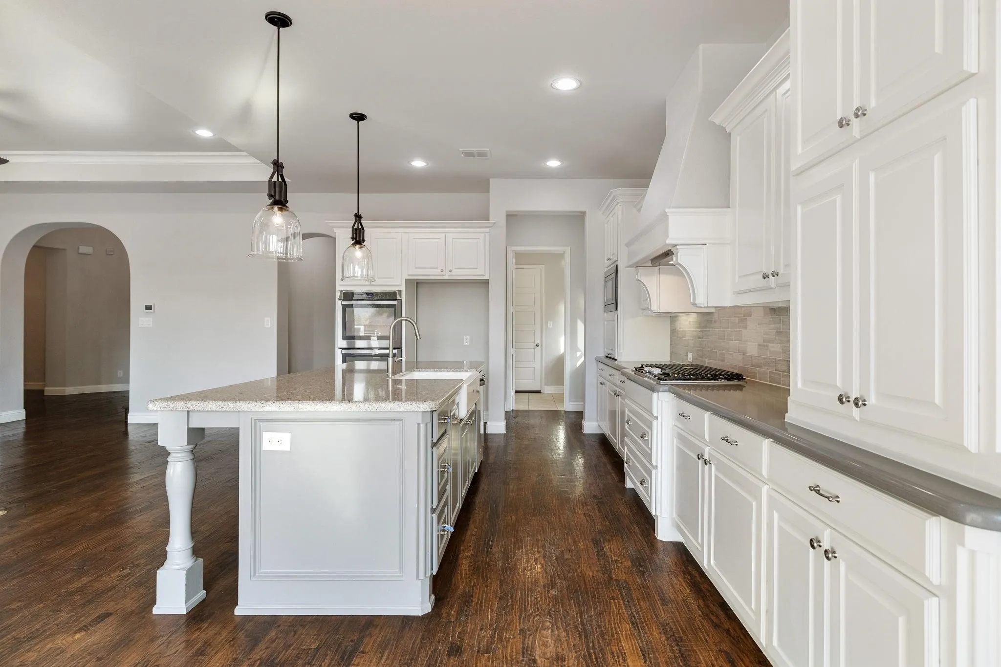 Single Family Residence For Sale in Collin County , 1316 Grassland Drive, Celina, Texas 75009, 4 Bedroom, 4 Bathroom, 3 Garage spaces, 4,076 Sqft, built in 2015, mls#21389106, Real Estate Agent in Celina, Homes For Sale in Collin county, Homes For Sale in Celina, Realtor in Celina Texas, Real Estate Brokerage Independent Realty Texas, Luminita Cordes Realtor