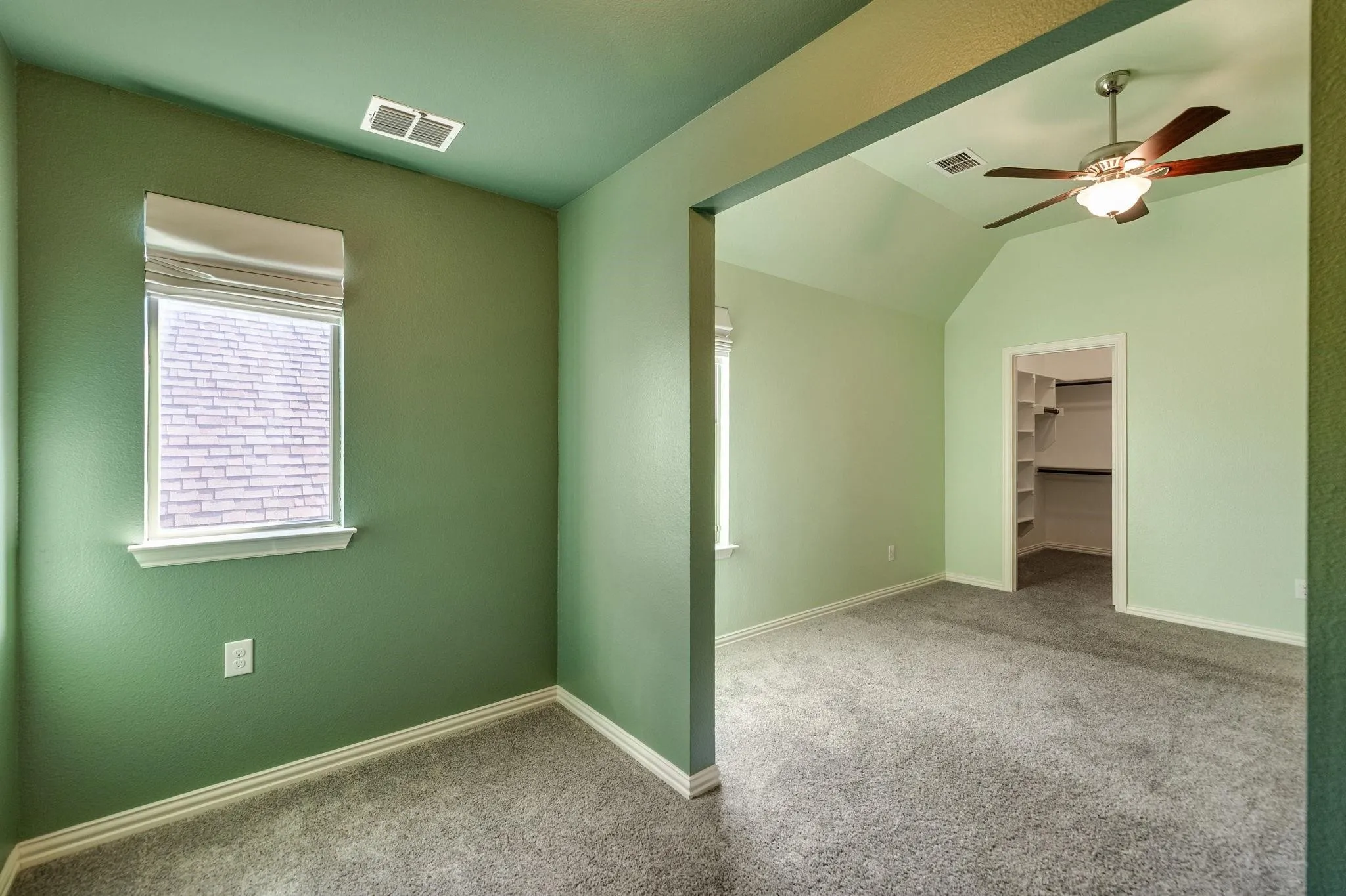 Single Family Residence For Sale in Collin County , 1316 Grassland Drive, Celina, Texas 75009, 4 Bedroom, 4 Bathroom, 3 Garage spaces, 4,076 Sqft, built in 2015, mls#21389106, Real Estate Agent in Celina, Homes For Sale in Collin county, Homes For Sale in Celina, Realtor in Celina Texas, Real Estate Brokerage Independent Realty Texas, Luminita Cordes Realtor