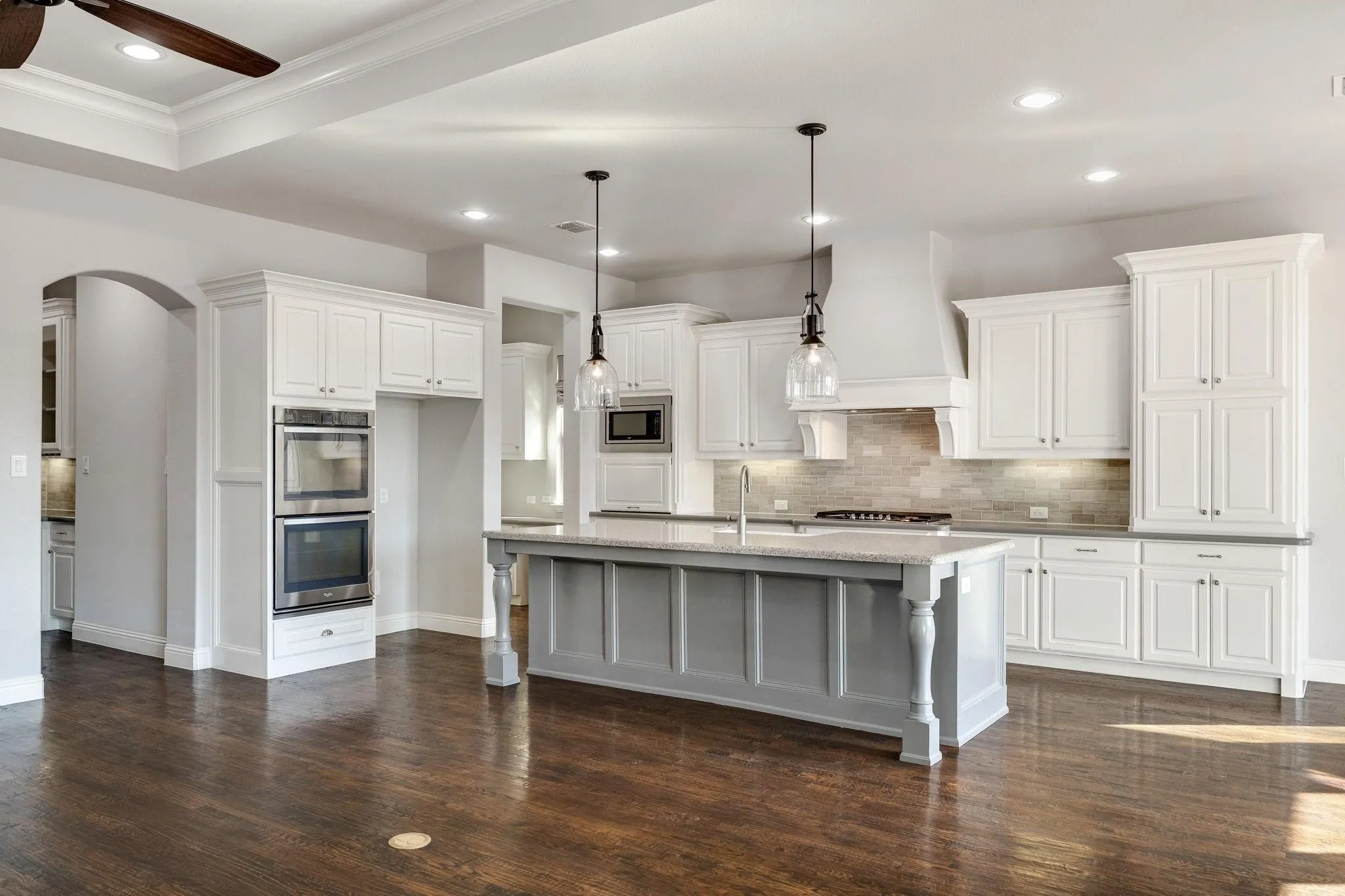 Single Family Residence For Sale in Collin County , 1316 Grassland Drive, Celina, Texas 75009, 4 Bedroom, 4 Bathroom, 3 Garage spaces, 4,076 Sqft, built in 2015, mls#21389106, Real Estate Agent in Celina, Homes For Sale in Collin county, Homes For Sale in Celina, Realtor in Celina Texas, Real Estate Brokerage Independent Realty Texas, Luminita Cordes Realtor