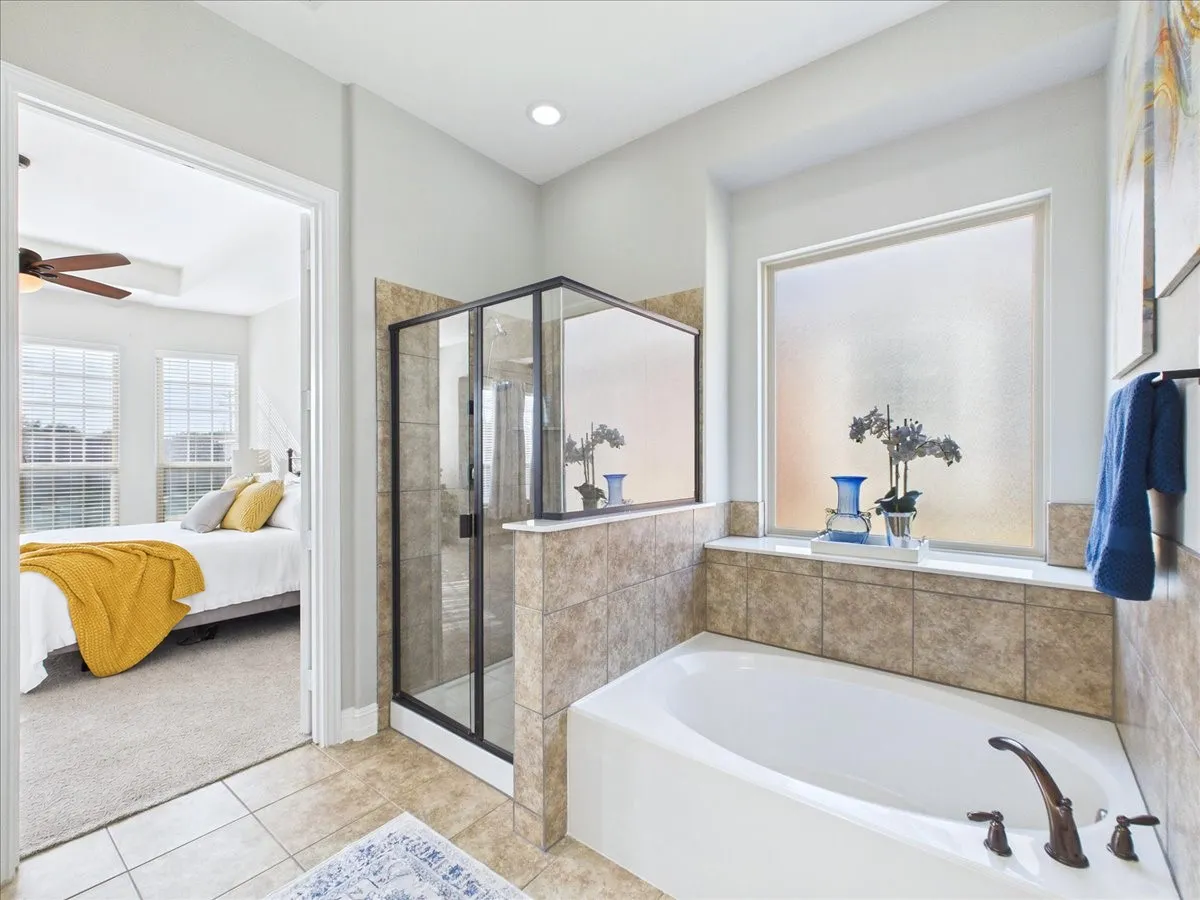 Single Family Residence For Sale in Denton County , 12701 Tealsky Drive, Frisco, Texas 75033, 3 Bedroom, 2 Bathroom, 2 Garage spaces, 2,211 Sqft, built in 2011, mls#21388157, Real Estate Agent in Frisco, Homes For Sale in Denton county, Homes For Sale in Frisco, Realtor in Frisco Texas, Real Estate Brokerage Independent Realty Texas, Luminita Cordes Realtor