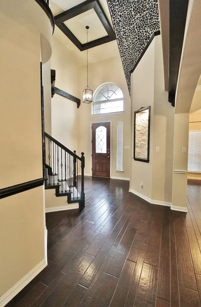 Single Family Residence For Rent in Ellis County , 110 White Oak Lane, Red Oak, Texas 75154, 4 Bedroom, 4 Bathroom, 2 Garage spaces, 3,720 Sqft, built in 2015, mls#21389121, Real Estate Agent in Red Oak, Homes For Rent in Ellis county, Homes For Rent in Red Oak, Realtor in Red Oak Texas, Real Estate Brokerage Independent Realty Texas, Luminita Cordes Realtor