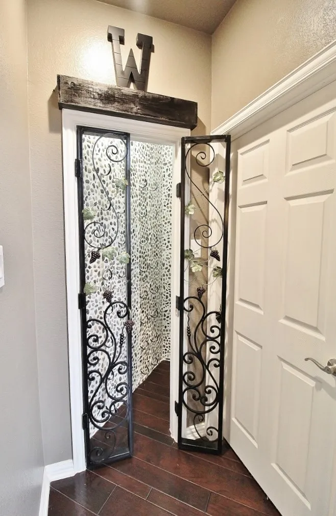 Single Family Residence For Rent in Ellis County , 110 White Oak Lane, Red Oak, Texas 75154, 4 Bedroom, 4 Bathroom, 2 Garage spaces, 3,720 Sqft, built in 2015, mls#21389121, Real Estate Agent in Red Oak, Homes For Rent in Ellis county, Homes For Rent in Red Oak, Realtor in Red Oak Texas, Real Estate Brokerage Independent Realty Texas, Luminita Cordes Realtor