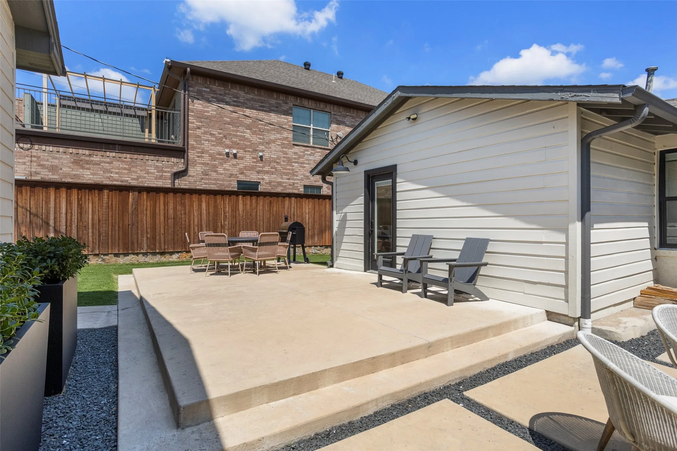 Single Family Residence For Sale in Tarrant County , 4609 El Campo Avenue, Fort Worth, Texas 76107, 3 Bedroom, 2 Bathroom, 2 Garage spaces, 1,628 Sqft, built in 1930, mls#21388382, Real Estate Agent in Fort Worth, Homes For Sale in Tarrant county, Homes For Sale in Fort Worth, Realtor in Fort Worth Texas, Real Estate Brokerage Independent Realty Texas, Luminita Cordes Realtor