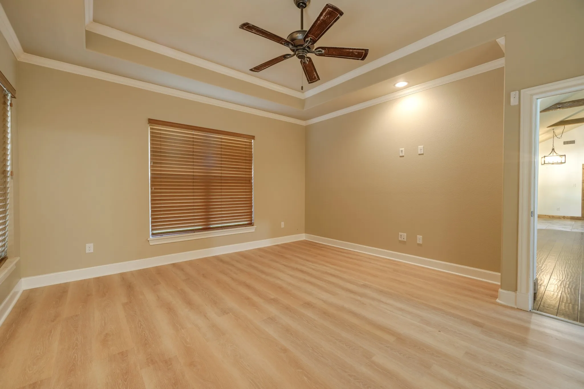 Single Family Residence For Sale in Taylor County , 181 Cougar Run, Tuscola, Texas 79562, 5 Bedroom, 3 Bathroom, 3 Garage spaces, 2,543 Sqft, built in 2014, mls#21388554, Real Estate Agent in Tuscola, Homes For Sale in Taylor county, Homes For Sale in Tuscola, Realtor in Tuscola Texas, Real Estate Brokerage Independent Realty Texas, Luminita Cordes Realtor