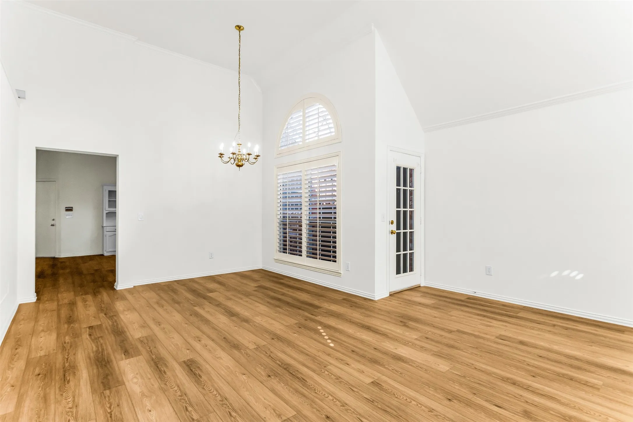 Beautiful LVP Floors!