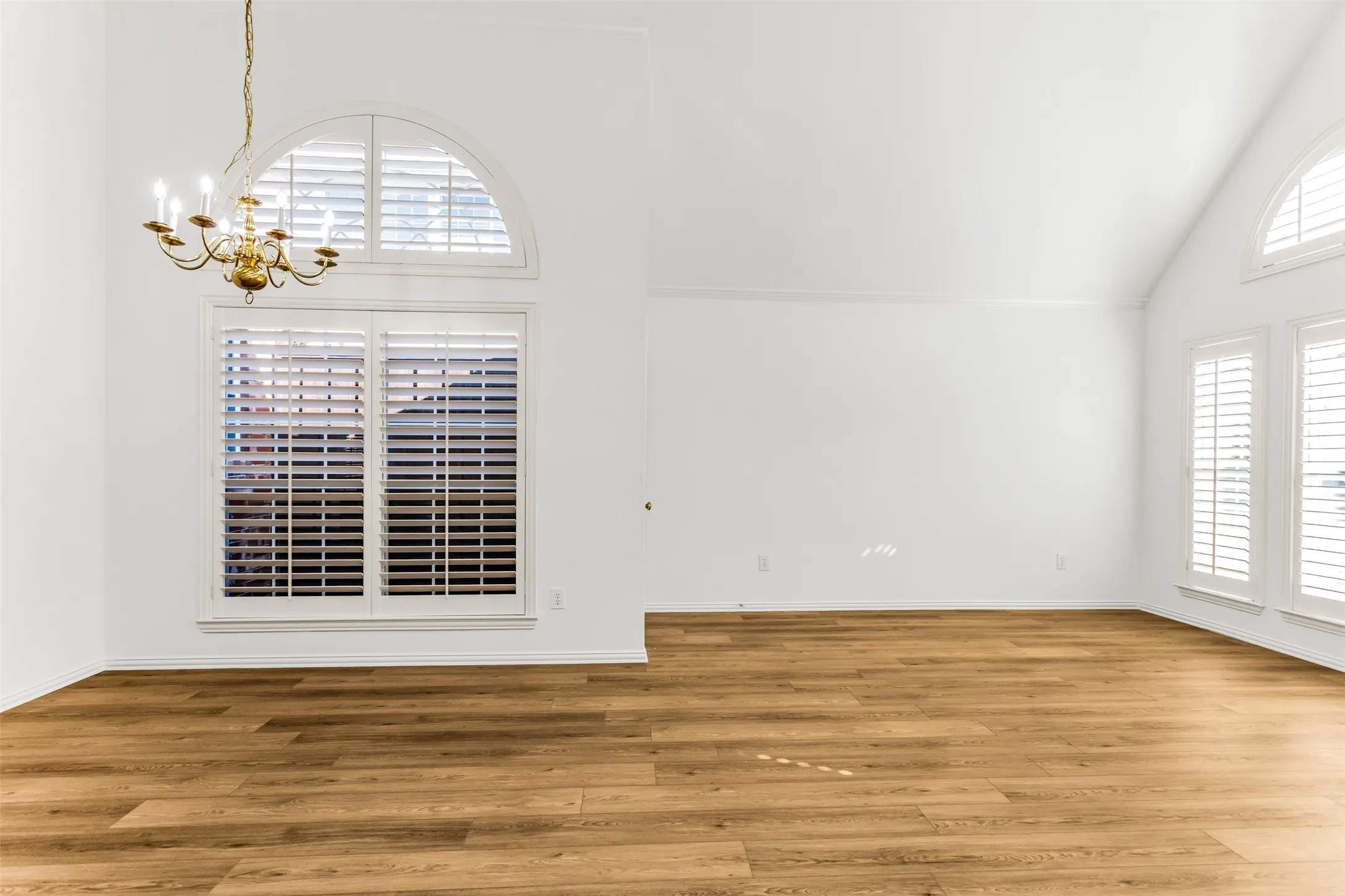 Dining Room & Living Room.  Beautiful White Walls!