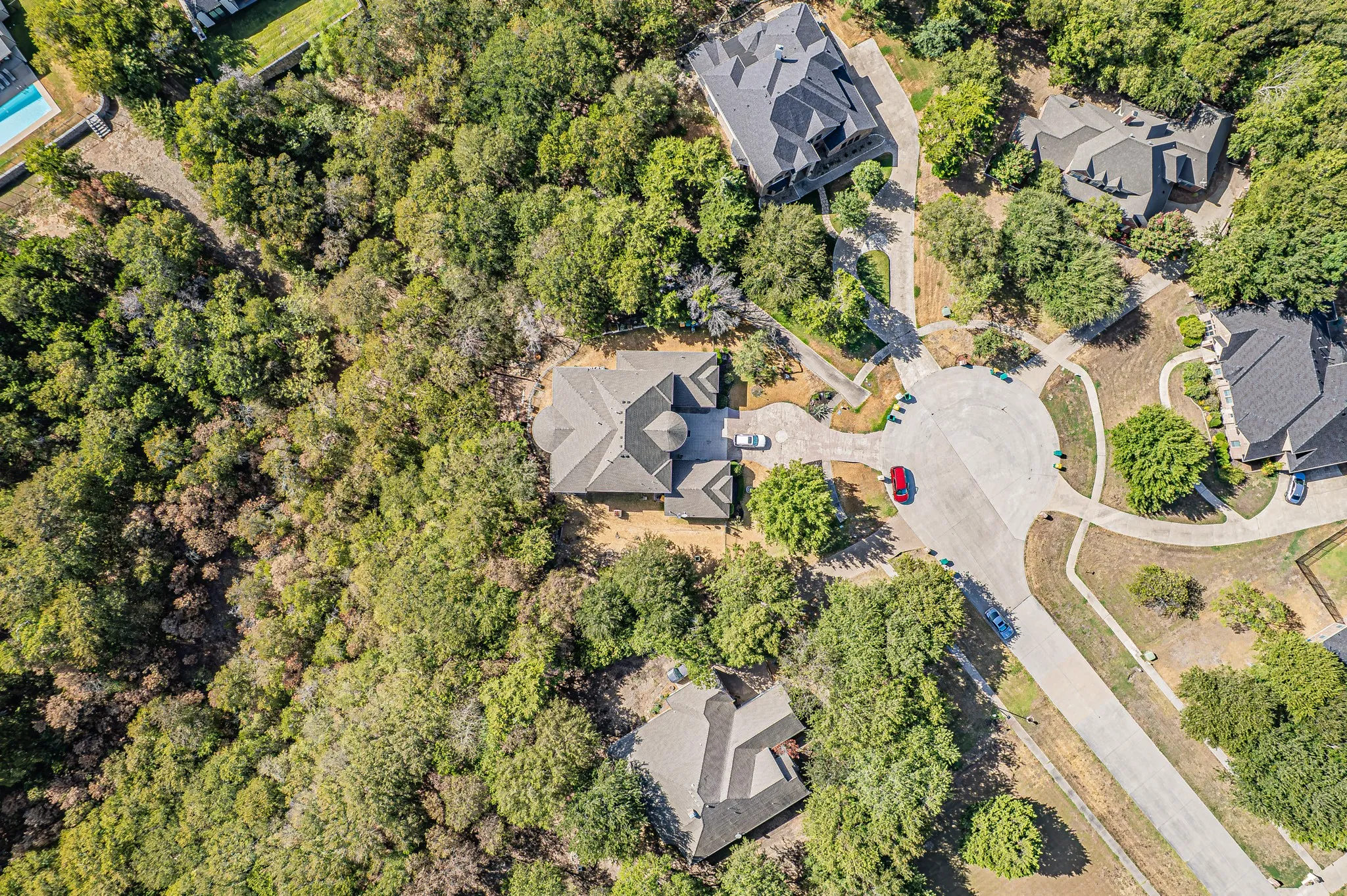 Single Family Residence For Sale in Dallas County , 1552 Cypress Bend Drive, Cedar Hill, Texas 75104, 5 Bedroom, 6 Bathroom, 3 Garage spaces, 4,913 Sqft, built in 2006, mls#21388944, Real Estate Agent in Cedar Hill, Homes For Sale in Dallas county, Homes For Sale in Cedar Hill, Realtor in Cedar Hill Texas, Real Estate Brokerage Independent Realty Texas, Luminita Cordes Realtor