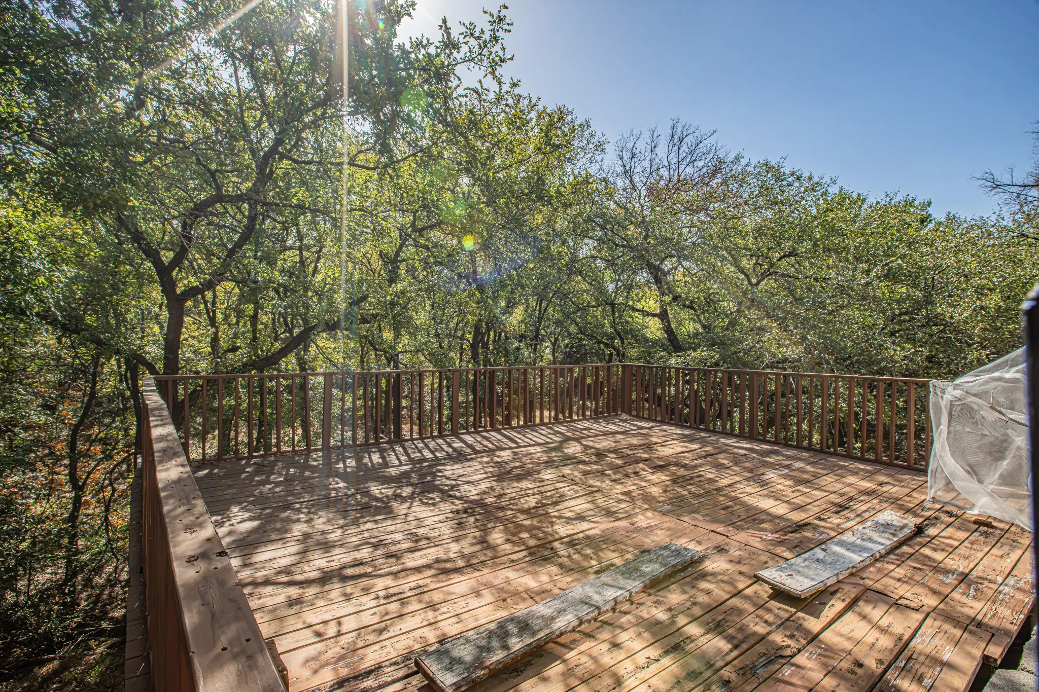 Single Family Residence For Sale in Dallas County , 1552 Cypress Bend Drive, Cedar Hill, Texas 75104, 5 Bedroom, 6 Bathroom, 3 Garage spaces, 4,913 Sqft, built in 2006, mls#21388944, Real Estate Agent in Cedar Hill, Homes For Sale in Dallas county, Homes For Sale in Cedar Hill, Realtor in Cedar Hill Texas, Real Estate Brokerage Independent Realty Texas, Luminita Cordes Realtor