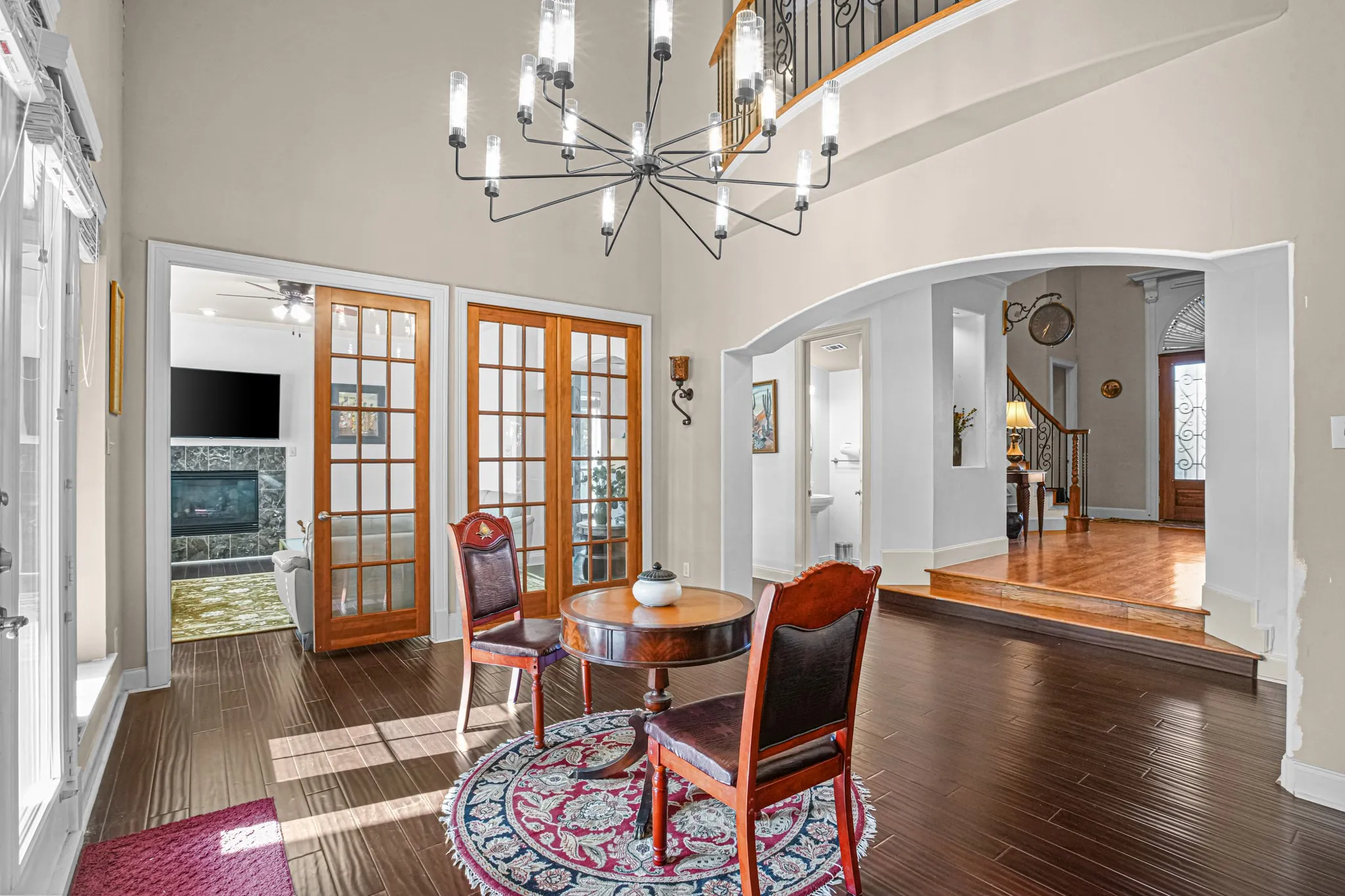 Single Family Residence For Sale in Dallas County , 1552 Cypress Bend Drive, Cedar Hill, Texas 75104, 5 Bedroom, 6 Bathroom, 3 Garage spaces, 4,913 Sqft, built in 2006, mls#21388944, Real Estate Agent in Cedar Hill, Homes For Sale in Dallas county, Homes For Sale in Cedar Hill, Realtor in Cedar Hill Texas, Real Estate Brokerage Independent Realty Texas, Luminita Cordes Realtor