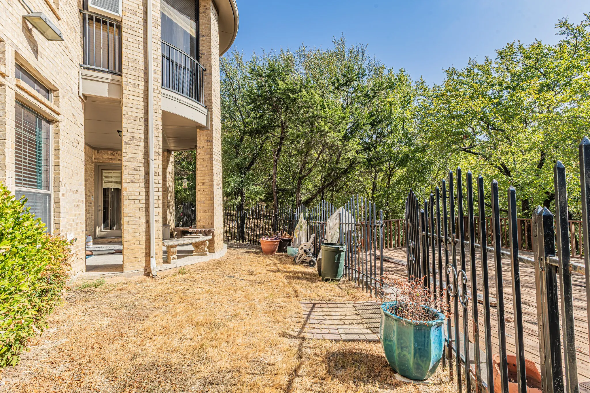 Single Family Residence For Sale in Dallas County , 1552 Cypress Bend Drive, Cedar Hill, Texas 75104, 5 Bedroom, 6 Bathroom, 3 Garage spaces, 4,913 Sqft, built in 2006, mls#21388944, Real Estate Agent in Cedar Hill, Homes For Sale in Dallas county, Homes For Sale in Cedar Hill, Realtor in Cedar Hill Texas, Real Estate Brokerage Independent Realty Texas, Luminita Cordes Realtor