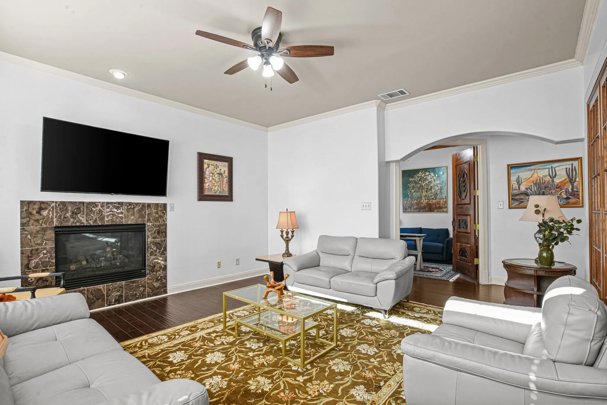 Single Family Residence For Sale in Dallas County , 1552 Cypress Bend Drive, Cedar Hill, Texas 75104, 5 Bedroom, 6 Bathroom, 3 Garage spaces, 4,913 Sqft, built in 2006, mls#21388944, Real Estate Agent in Cedar Hill, Homes For Sale in Dallas county, Homes For Sale in Cedar Hill, Realtor in Cedar Hill Texas, Real Estate Brokerage Independent Realty Texas, Luminita Cordes Realtor