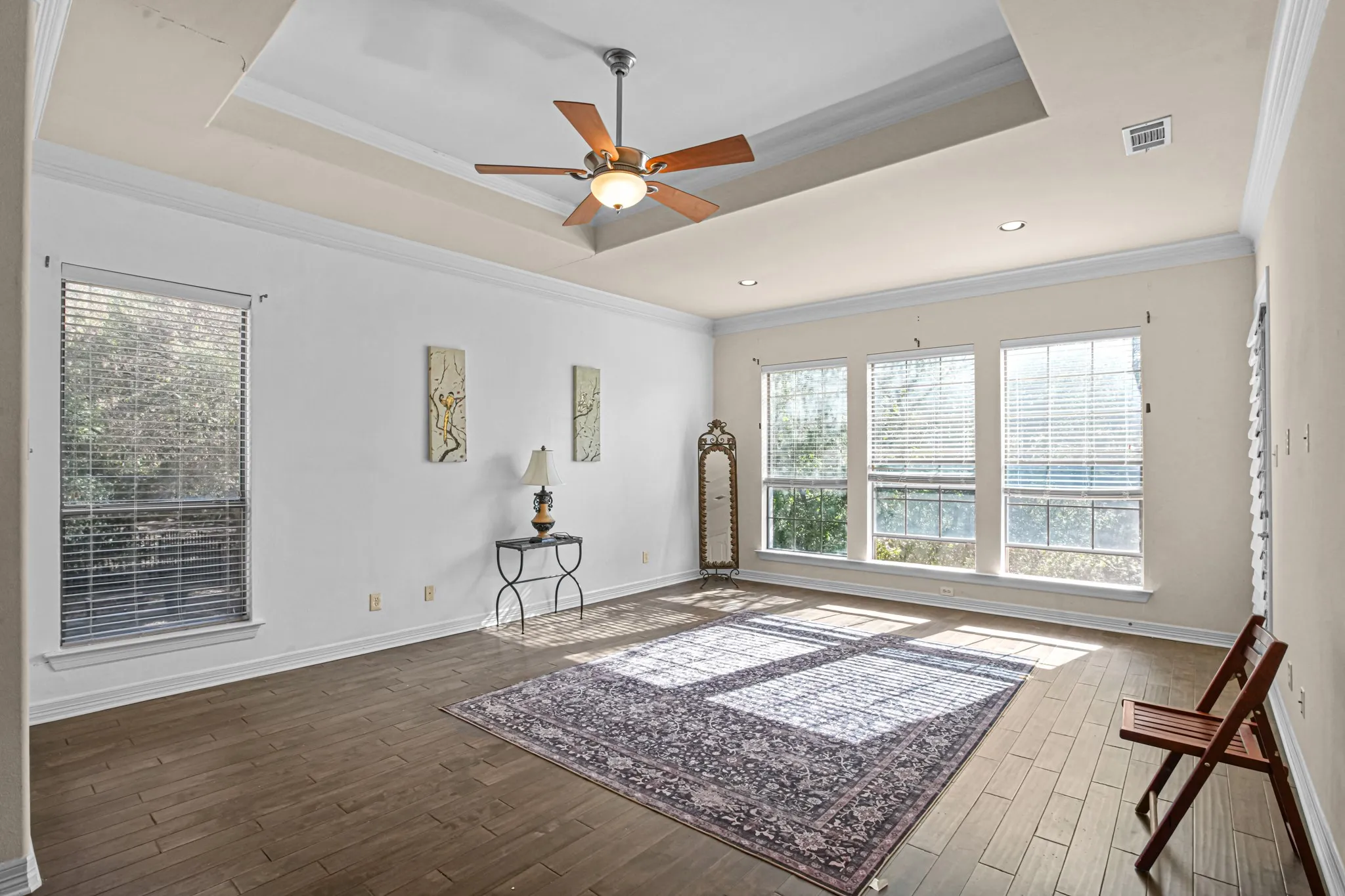 Single Family Residence For Sale in Dallas County , 1552 Cypress Bend Drive, Cedar Hill, Texas 75104, 5 Bedroom, 6 Bathroom, 3 Garage spaces, 4,913 Sqft, built in 2006, mls#21388944, Real Estate Agent in Cedar Hill, Homes For Sale in Dallas county, Homes For Sale in Cedar Hill, Realtor in Cedar Hill Texas, Real Estate Brokerage Independent Realty Texas, Luminita Cordes Realtor
