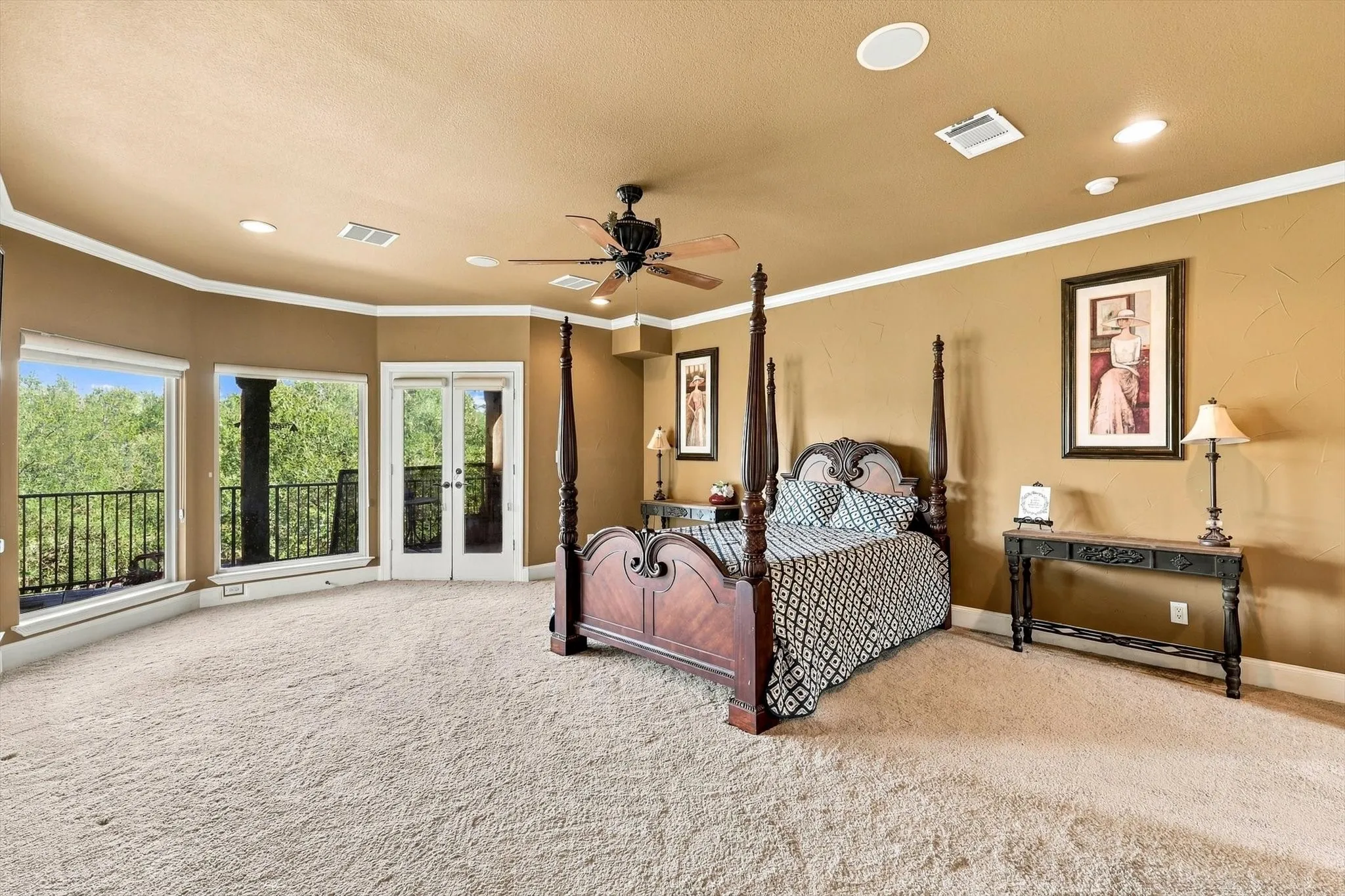 Single Family Residence For Sale in Denton County , 540 Aqua Marine, Oak Point, Texas 75068, 4 Bedroom, 4 Bathroom, 3 Garage spaces, 4,352 Sqft, built in 2004, mls#21388842, Real Estate Agent in Oak Point, Homes For Sale in Denton county, Homes For Sale in Oak Point, Realtor in Oak Point Texas, Real Estate Brokerage Independent Realty Texas, Luminita Cordes Realtor