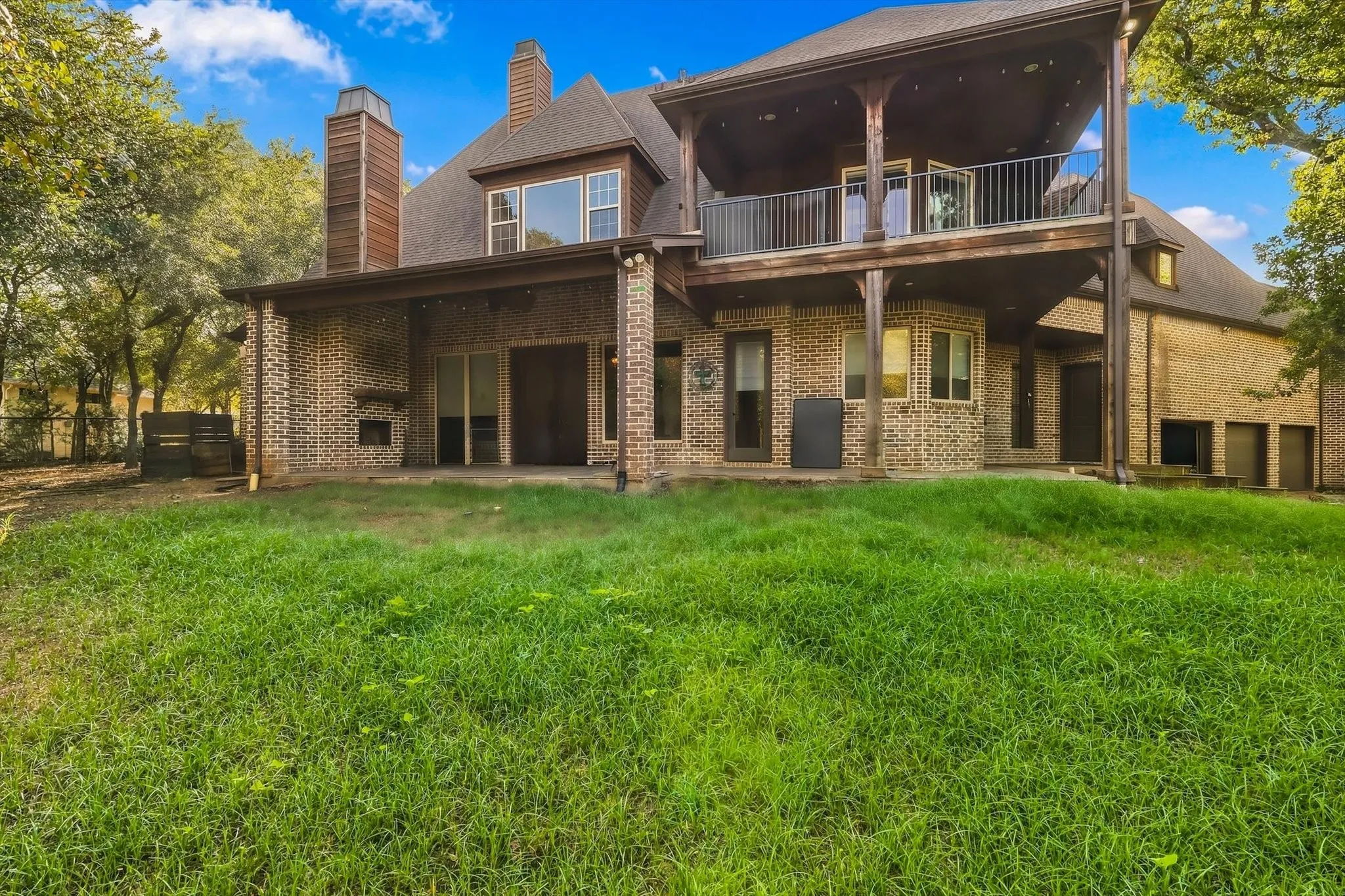 Single Family Residence For Sale in Denton County , 540 Aqua Marine, Oak Point, Texas 75068, 4 Bedroom, 4 Bathroom, 3 Garage spaces, 4,352 Sqft, built in 2004, mls#21388842, Real Estate Agent in Oak Point, Homes For Sale in Denton county, Homes For Sale in Oak Point, Realtor in Oak Point Texas, Real Estate Brokerage Independent Realty Texas, Luminita Cordes Realtor