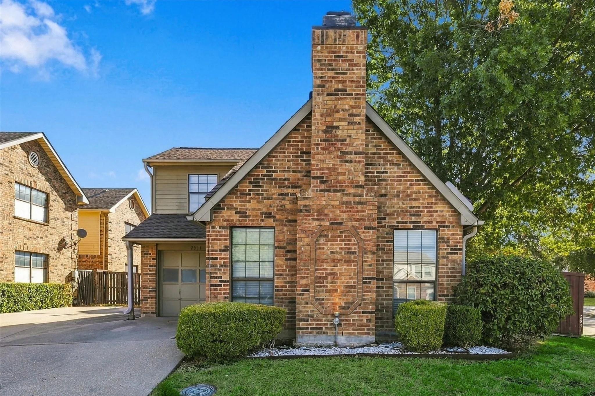 Single Family Residence For Sale in Denton County , 2831 Harbinger Lane, Dallas, Texas 75287, 2 Bedroom, 2 Bathroom, 1 Garage spaces, 1,148 Sqft, built in 1984, mls#21382911, Real Estate Agent in Dallas, Homes For Sale in Denton county, Homes For Sale in Dallas, Realtor in Dallas Texas, Real Estate Brokerage Independent Realty Texas, Luminita Cordes Realtor