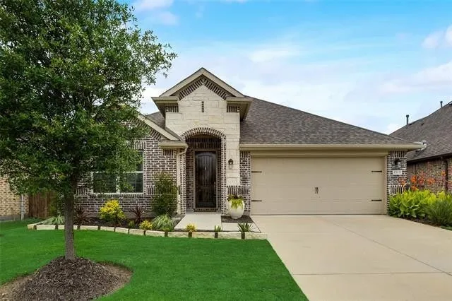 Single Family Residence For Rent in Collin County , 1113 Bryce Canyon Drive, Celina, Texas 75009, 4 Bedroom, 3 Bathroom, 2 Garage spaces, 2,329 Sqft, built in 2016, mls#21389140, Real Estate Agent in Celina, Homes For Rent in Collin county, Homes For Rent in Celina, Realtor in Celina Texas, Real Estate Brokerage Independent Realty Texas, Luminita Cordes Realtor