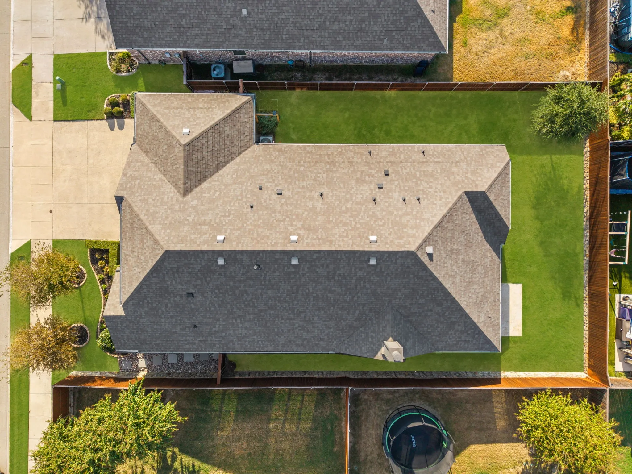 Single Family Residence For Sale in Collin County , 1506 Red Rose Trail, Celina, Texas 75078, 4 Bedroom, 3 Bathroom, 3 Garage spaces, 2,391 Sqft, built in 2020, mls#21388746, Real Estate Agent in Celina, Homes For Sale in Collin county, Homes For Sale in Celina, Realtor in Celina Texas, Real Estate Brokerage Independent Realty Texas, Luminita Cordes Realtor