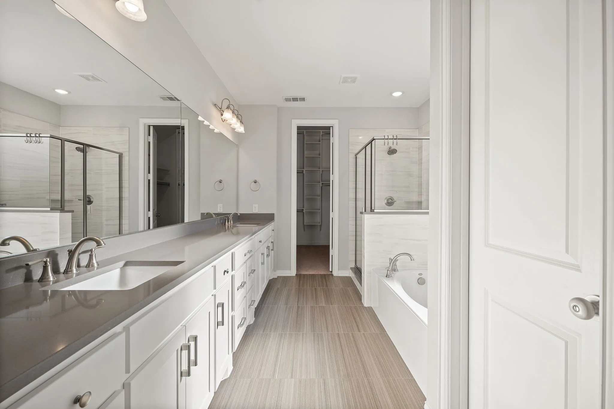 Single Family Residence For Sale in Collin County , 1506 Red Rose Trail, Celina, Texas 75078, 4 Bedroom, 3 Bathroom, 3 Garage spaces, 2,391 Sqft, built in 2020, mls#21388746, Real Estate Agent in Celina, Homes For Sale in Collin county, Homes For Sale in Celina, Realtor in Celina Texas, Real Estate Brokerage Independent Realty Texas, Luminita Cordes Realtor
