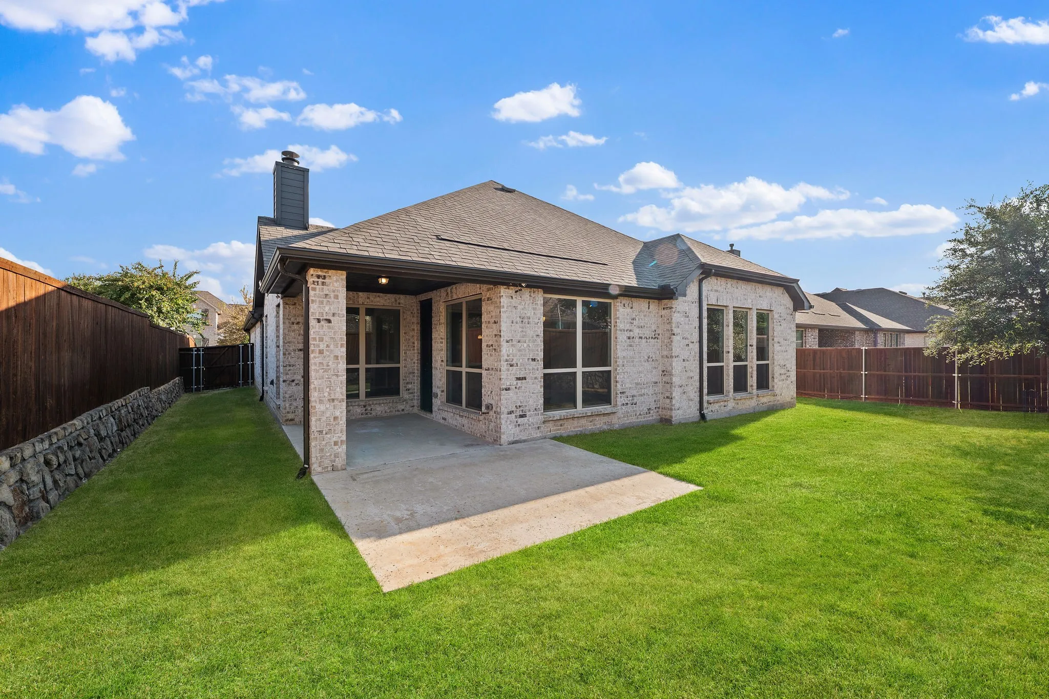 Single Family Residence For Sale in Collin County , 1506 Red Rose Trail, Celina, Texas 75078, 4 Bedroom, 3 Bathroom, 3 Garage spaces, 2,391 Sqft, built in 2020, mls#21388746, Real Estate Agent in Celina, Homes For Sale in Collin county, Homes For Sale in Celina, Realtor in Celina Texas, Real Estate Brokerage Independent Realty Texas, Luminita Cordes Realtor