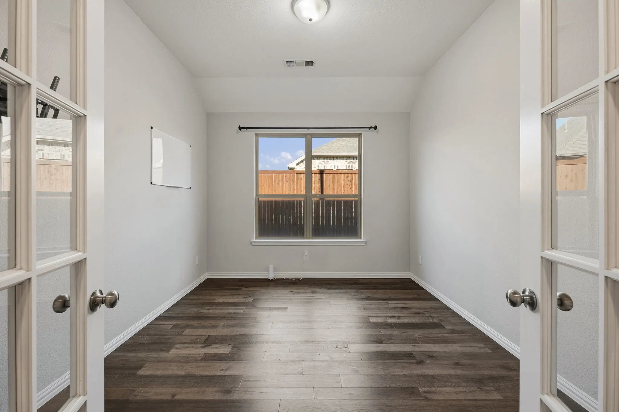 Single Family Residence For Sale in Collin County , 1506 Red Rose Trail, Celina, Texas 75078, 4 Bedroom, 3 Bathroom, 3 Garage spaces, 2,391 Sqft, built in 2020, mls#21388746, Real Estate Agent in Celina, Homes For Sale in Collin county, Homes For Sale in Celina, Realtor in Celina Texas, Real Estate Brokerage Independent Realty Texas, Luminita Cordes Realtor