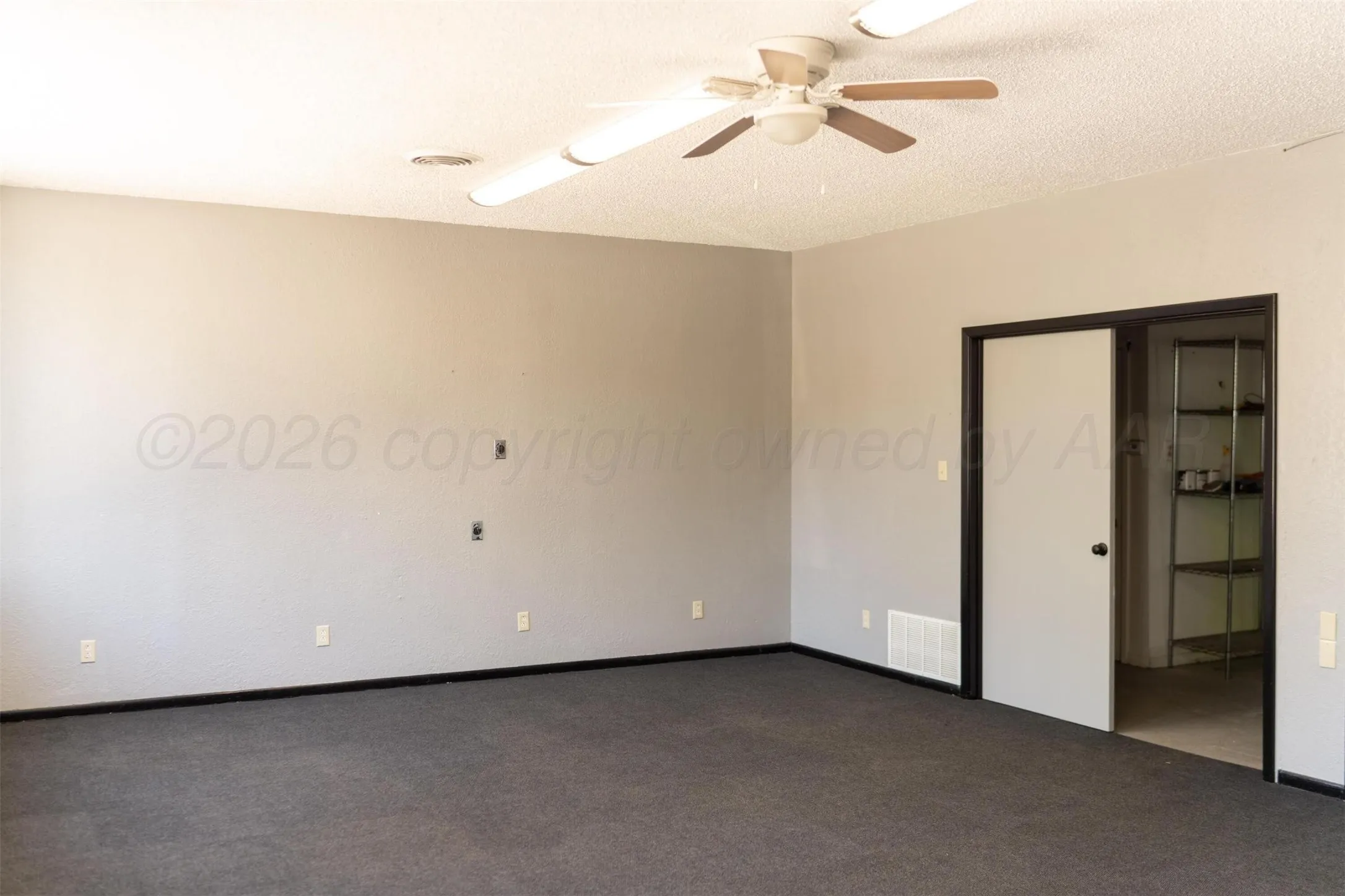 Retail For Sale in Wheeler County , 114 E Texas Avenue, Wheeler, Texas 79096, 0, 0, Garage spaces, 0 Sqft, built in 1930, mls#21389147, Real Estate Agent in Wheeler, Homes For Sale in Wheeler county, Homes For Sale in Wheeler, Realtor in Wheeler Texas, Real Estate Brokerage Independent Realty Texas, Luminita Cordes Realtor