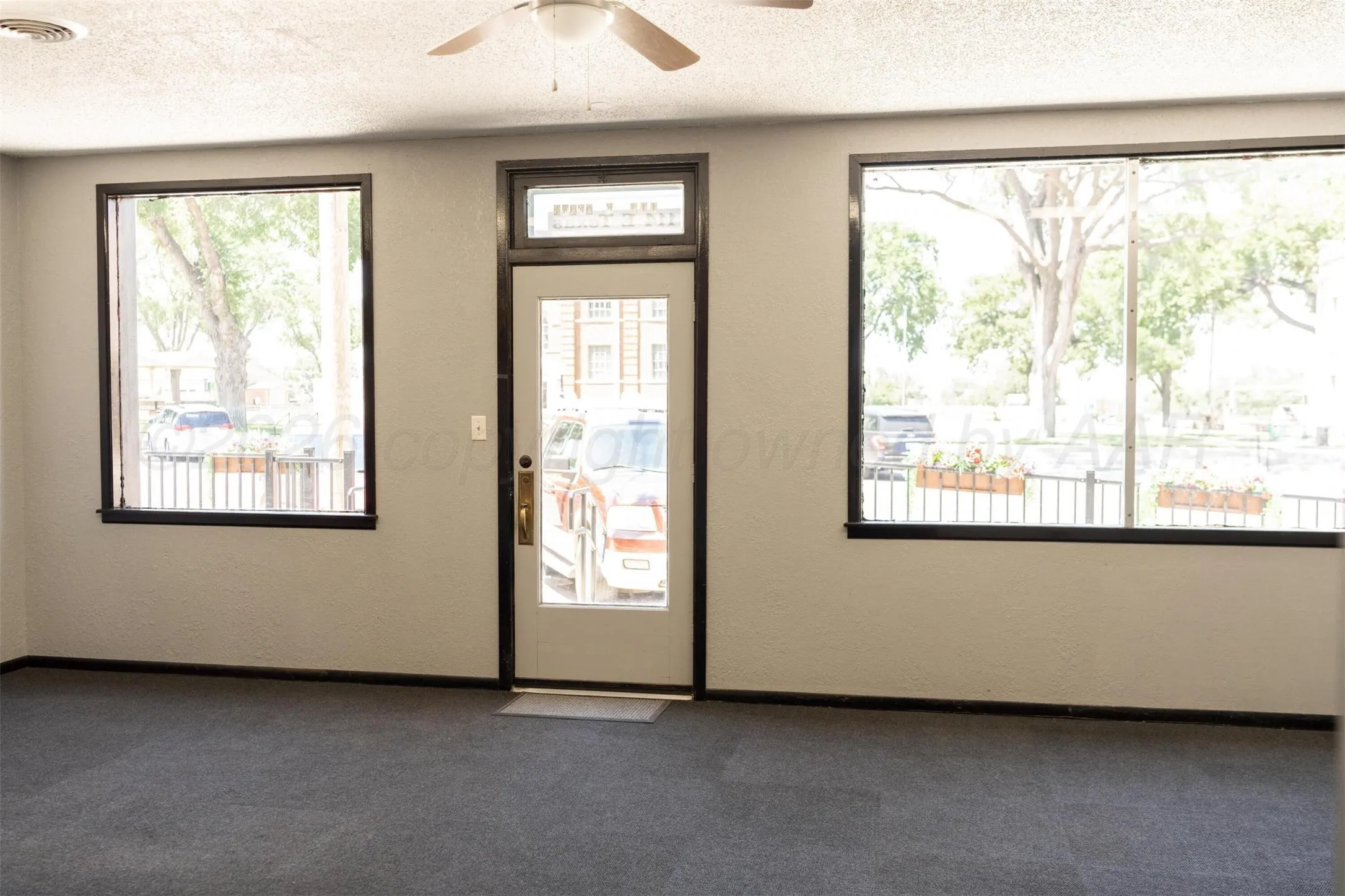 Retail For Sale in Wheeler County , 114 E Texas Avenue, Wheeler, Texas 79096, 0, 0, Garage spaces, 0 Sqft, built in 1930, mls#21389147, Real Estate Agent in Wheeler, Homes For Sale in Wheeler county, Homes For Sale in Wheeler, Realtor in Wheeler Texas, Real Estate Brokerage Independent Realty Texas, Luminita Cordes Realtor