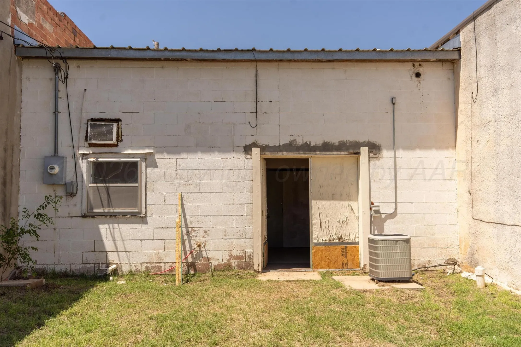 Retail For Sale in Wheeler County , 114 E Texas Avenue, Wheeler, Texas 79096, 0, 0, Garage spaces, 0 Sqft, built in 1930, mls#21389147, Real Estate Agent in Wheeler, Homes For Sale in Wheeler county, Homes For Sale in Wheeler, Realtor in Wheeler Texas, Real Estate Brokerage Independent Realty Texas, Luminita Cordes Realtor