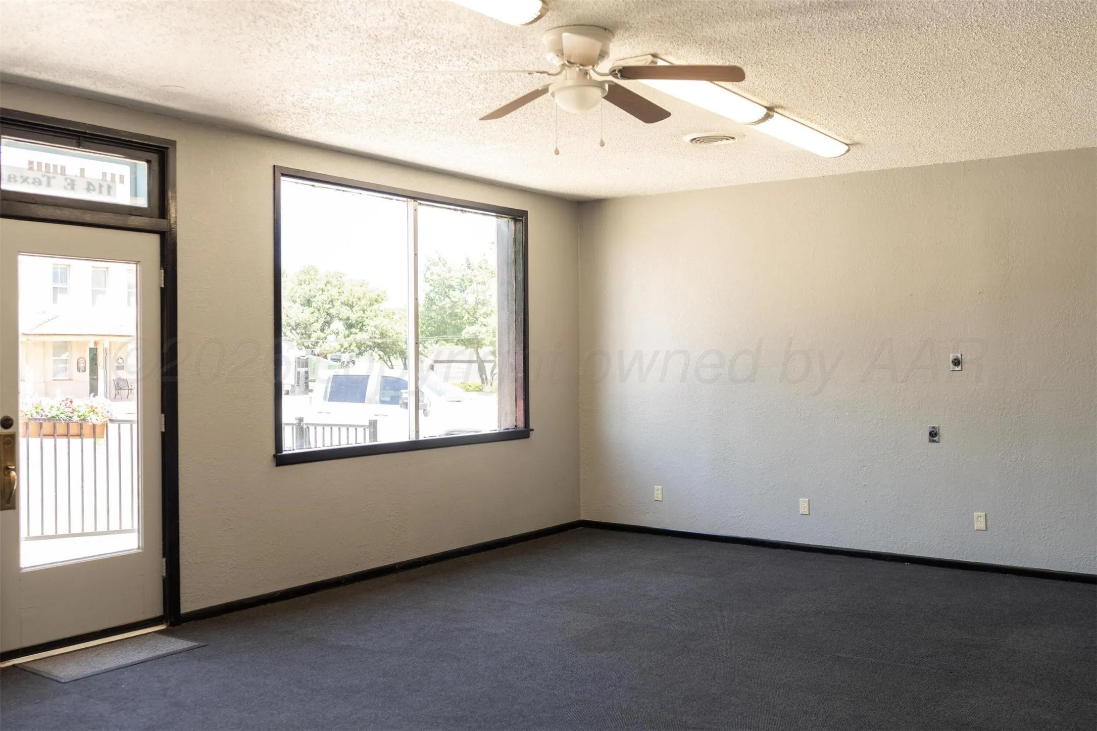 Retail For Sale in Wheeler County , 114 E Texas Avenue, Wheeler, Texas 79096, 0, 0, Garage spaces, 0 Sqft, built in 1930, mls#21389147, Real Estate Agent in Wheeler, Homes For Sale in Wheeler county, Homes For Sale in Wheeler, Realtor in Wheeler Texas, Real Estate Brokerage Independent Realty Texas, Luminita Cordes Realtor