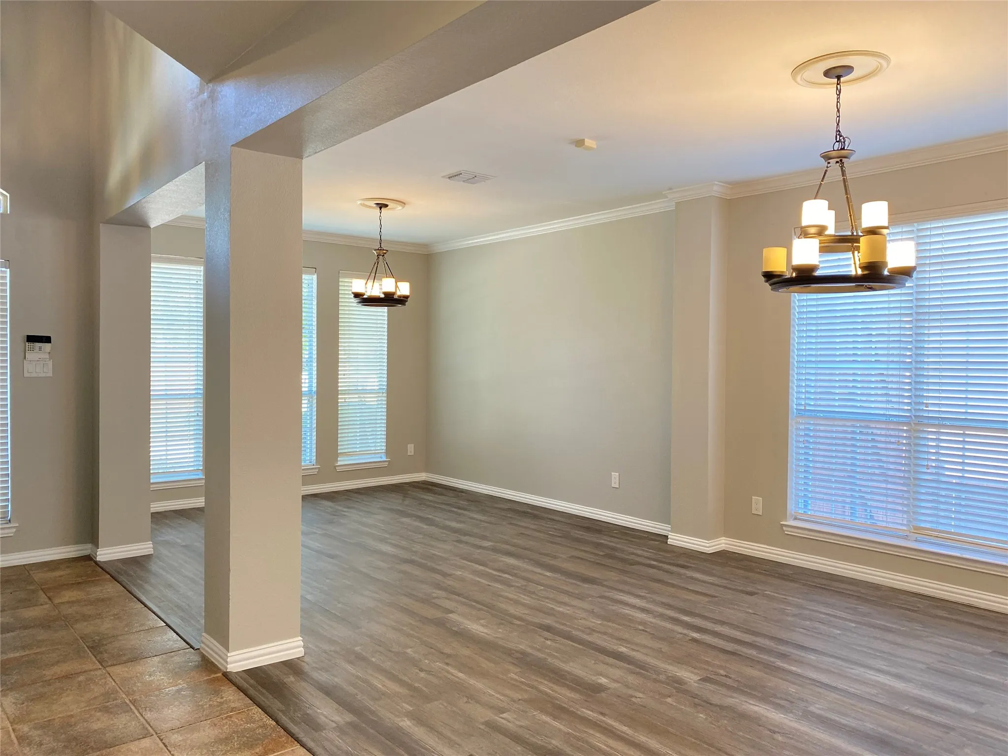 Single Family Residence For Rent in Collin County , 15861 Twin Cove Drive, Frisco, Texas 75035, 4 Bedroom, 4 Bathroom, 2 Garage spaces, 3,052 Sqft, built in 2001, mls#21389148, Real Estate Agent in Frisco, Homes For Rent in Collin county, Homes For Rent in Frisco, Realtor in Frisco Texas, Real Estate Brokerage Independent Realty Texas, Luminita Cordes Realtor