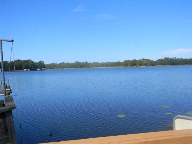 Single Family Residence For Sale in Henderson County , 6415 Athens Fish & Game, Athens, Texas 75752, 1 Bedroom, 1 Bathroom, Garage spaces, 934 Sqft, built in 1983, mls#21389149, Real Estate Agent in Athens, Homes For Sale in Henderson county, Homes For Sale in Athens, Realtor in Athens Texas, Real Estate Brokerage Independent Realty Texas, Luminita Cordes Realtor