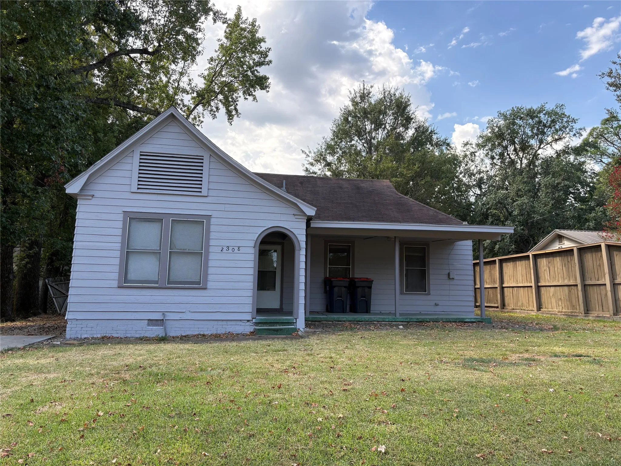 2308 Culbertson